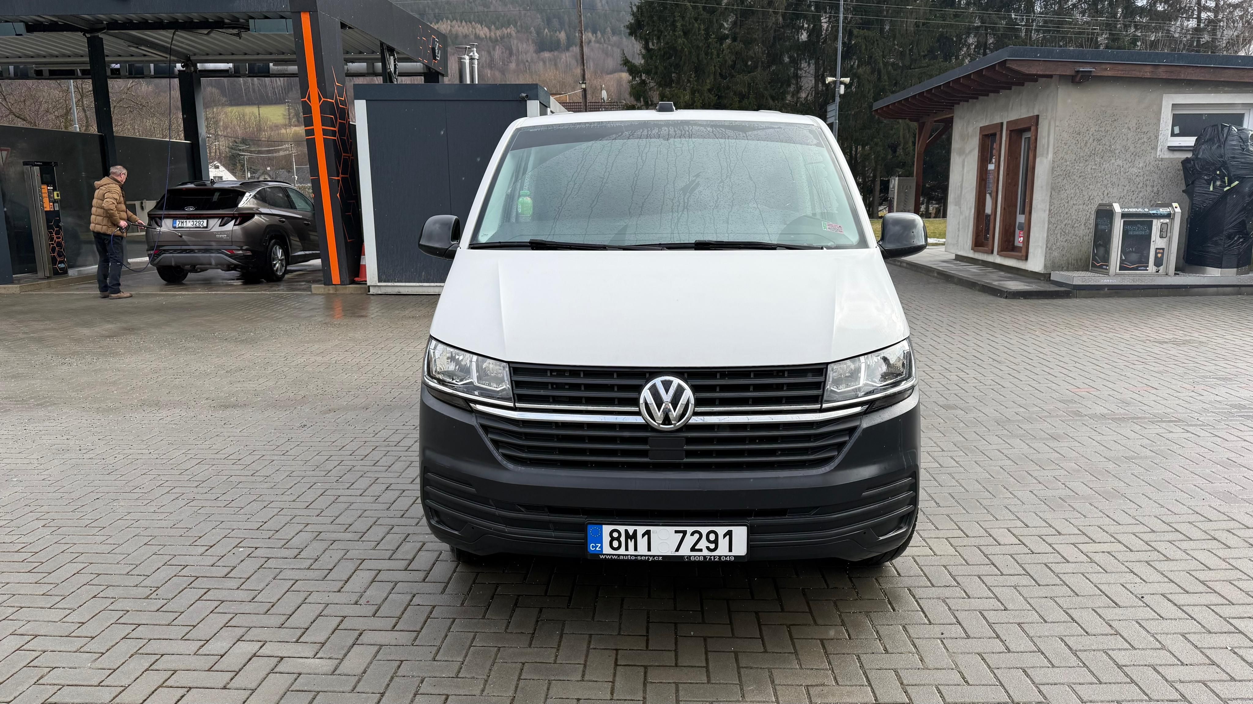Volkswagen Caravelle, Long,DSG 9 míst,Webasto,3 zóna - fotka 2