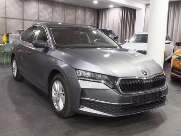 1.5 TSI e-TEC 110kW DSG Select