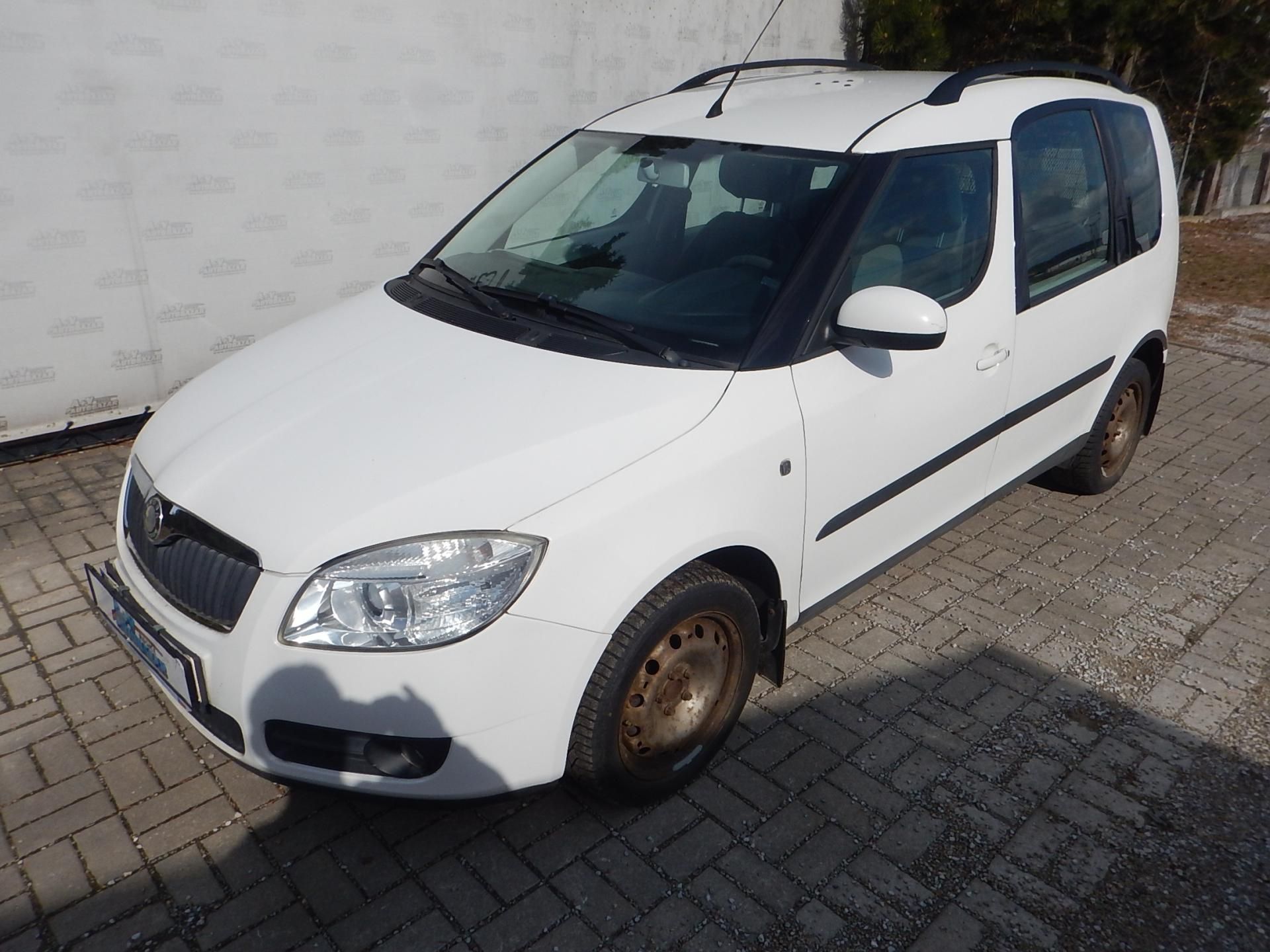 Škoda Roomster, 1.4i, 63 kW, KLIMA - fotka 2