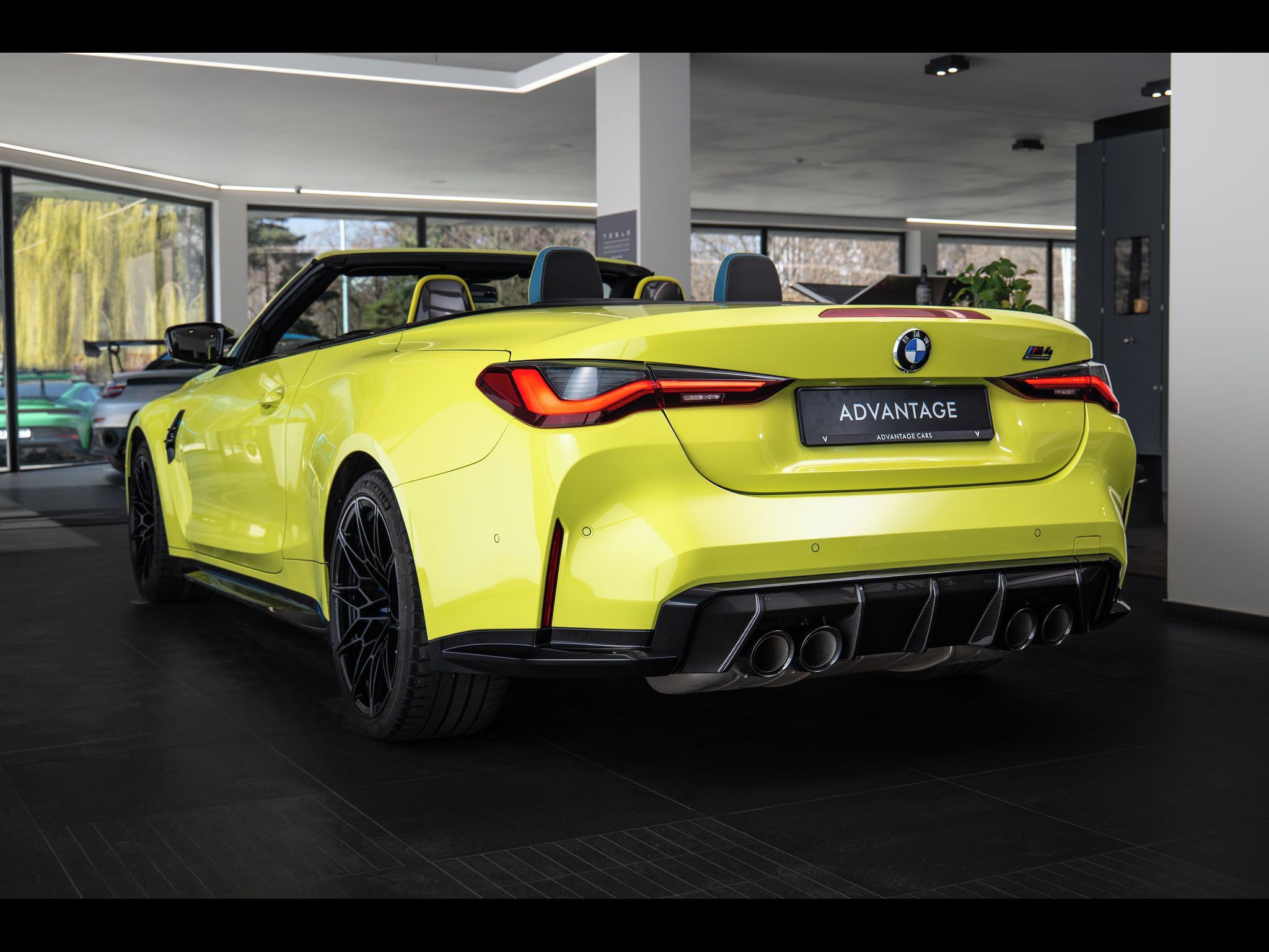 BMW M4, Cabrio xDrive Competition 360 - fotka 4