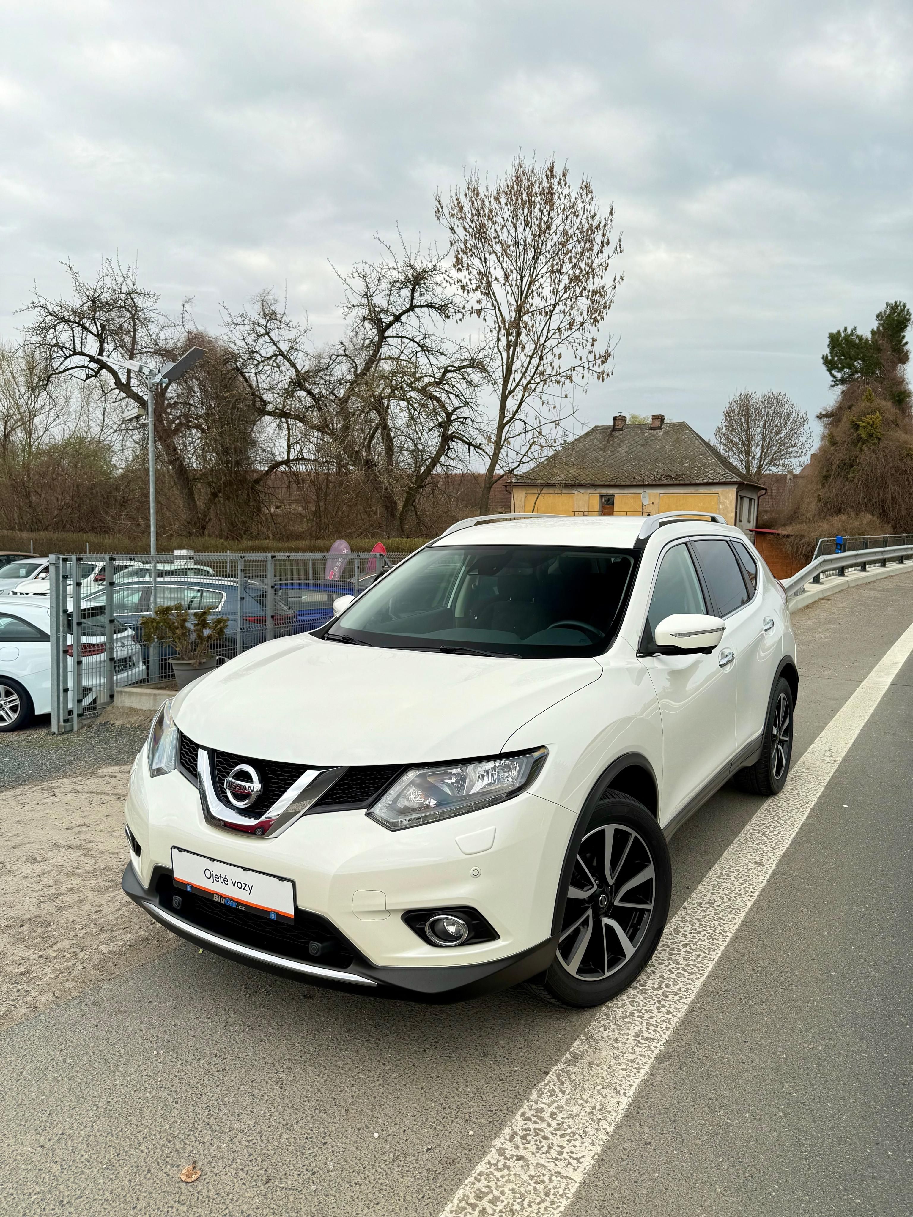 Nissan X-Trail, 1.6dCi 96kW ČR 4x4 Navi Kamery