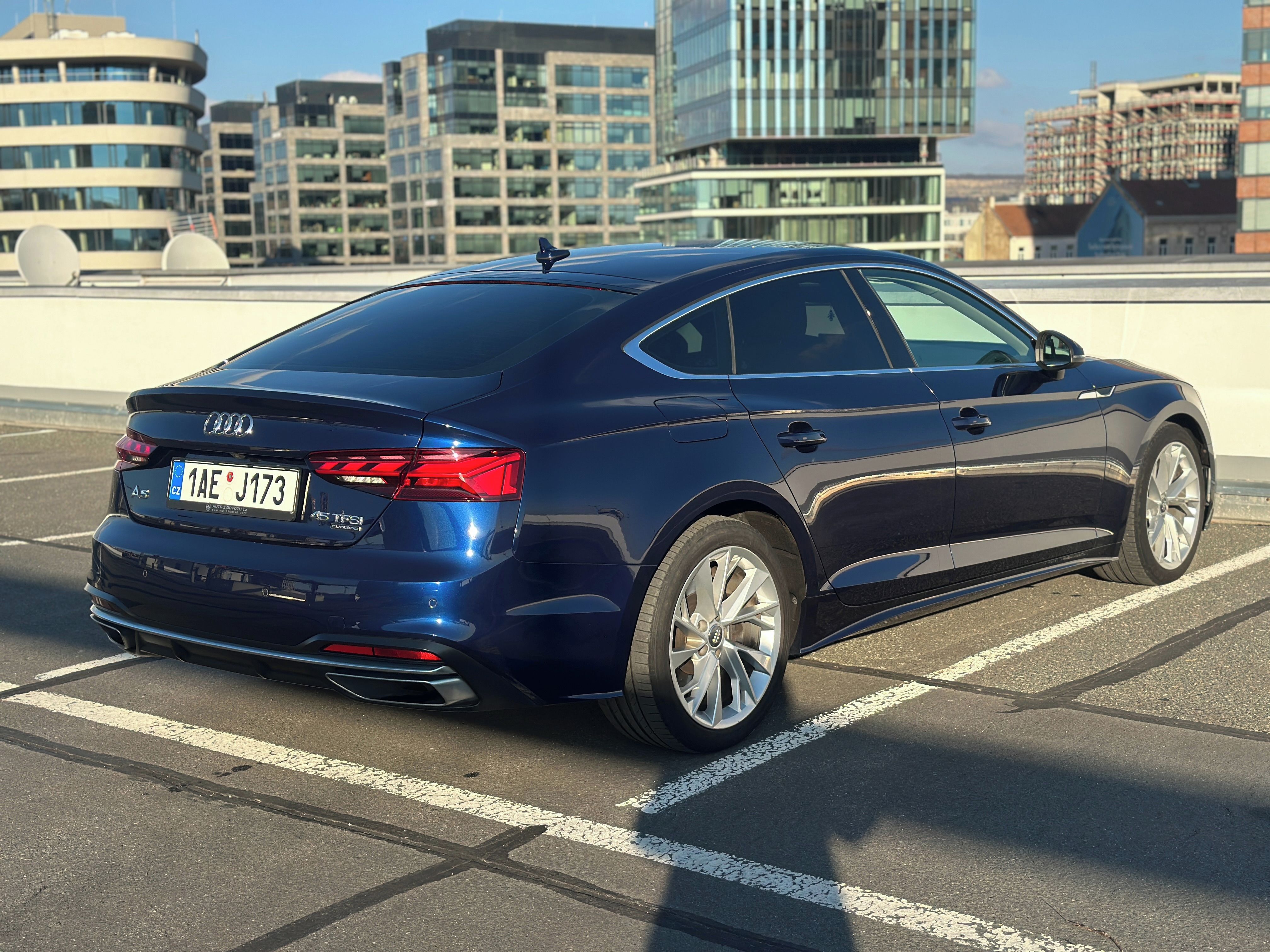 Audi A5, 45 TFSI 4x4 180kW Matrix - fotka 5