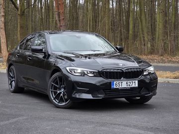 BMW 318i, 2.0 benzin, 115 kW
