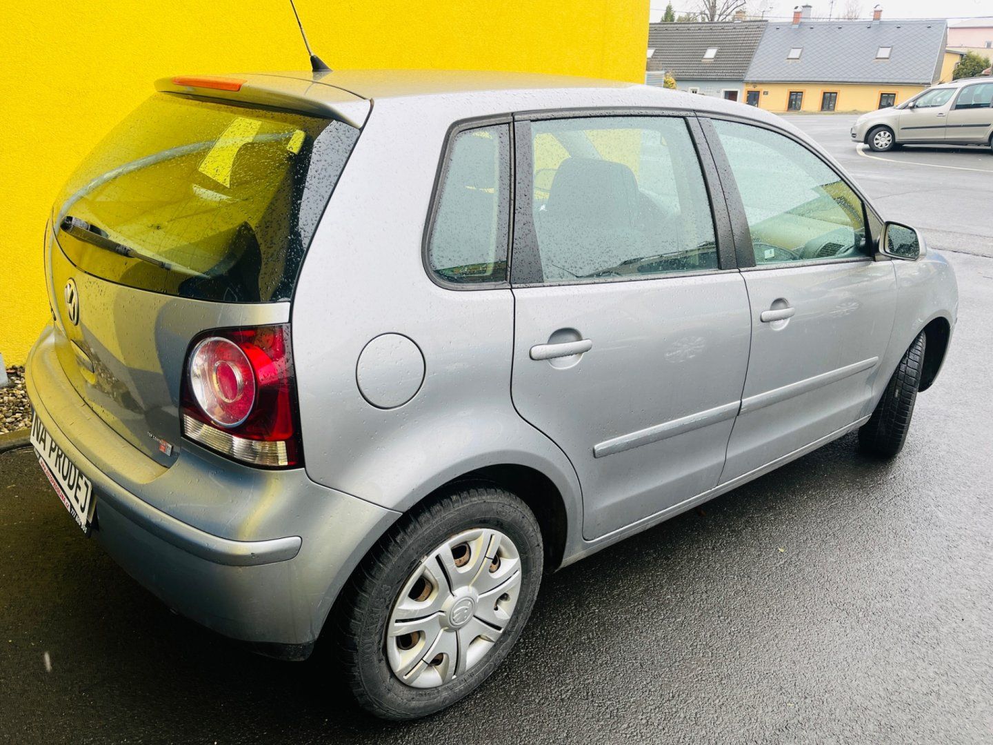 Volkswagen Polo, 1.2 i NAJ JEN 120 TIS KM - fotka 6