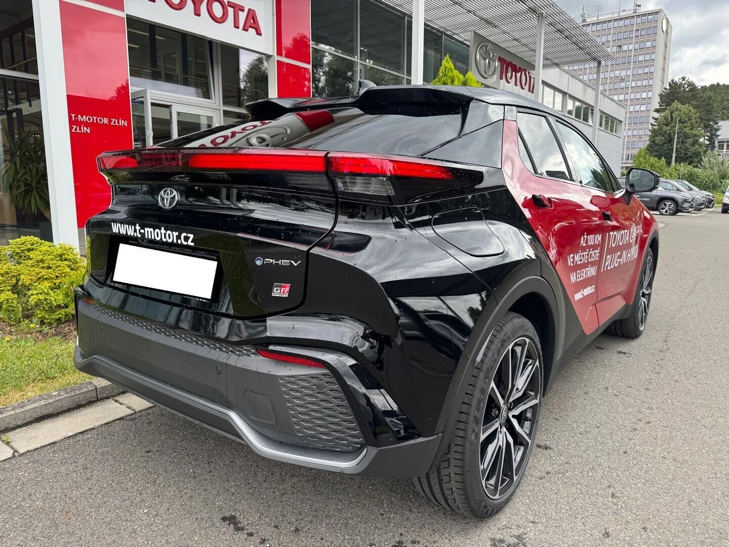 Toyota C-HR, Plug-in GR SPORT Premiere - fotka 3