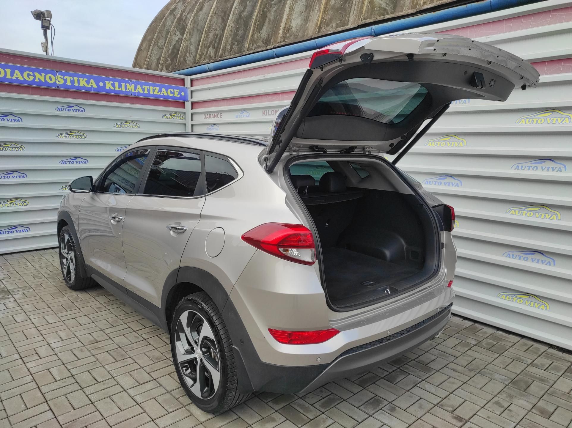Hyundai Tucson, 2.0 CRDI 136KW Style 4x4 - fotka 4
