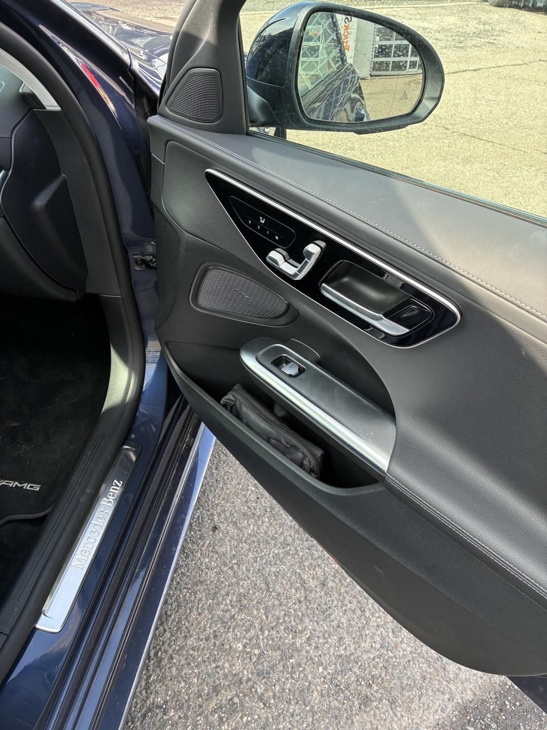 Mercedes-Benz Třídy C, C 220d 4MATIC - fotka 6