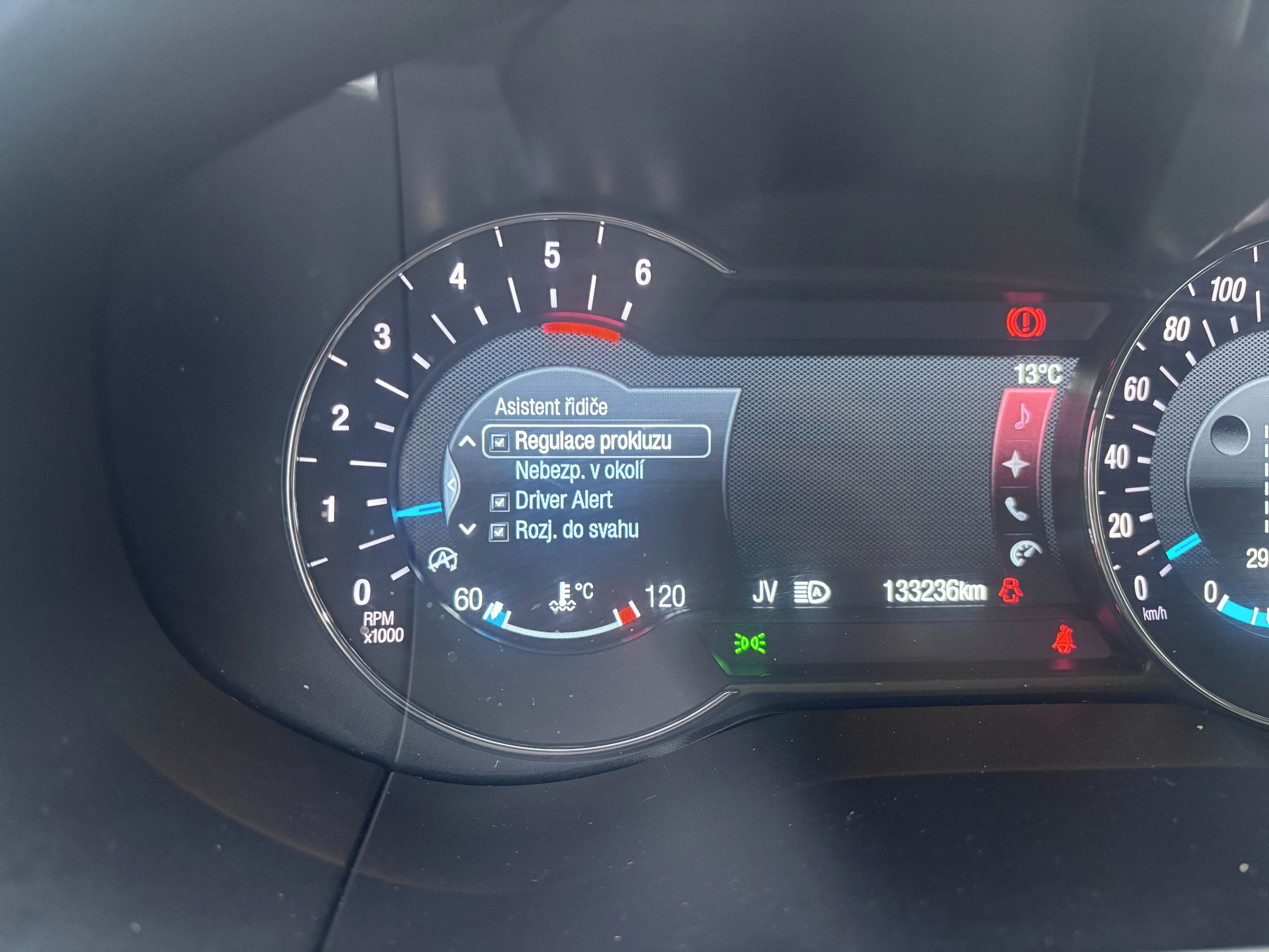 Ford S-MAX, Led, tažné, DPH, servis, - fotka 6