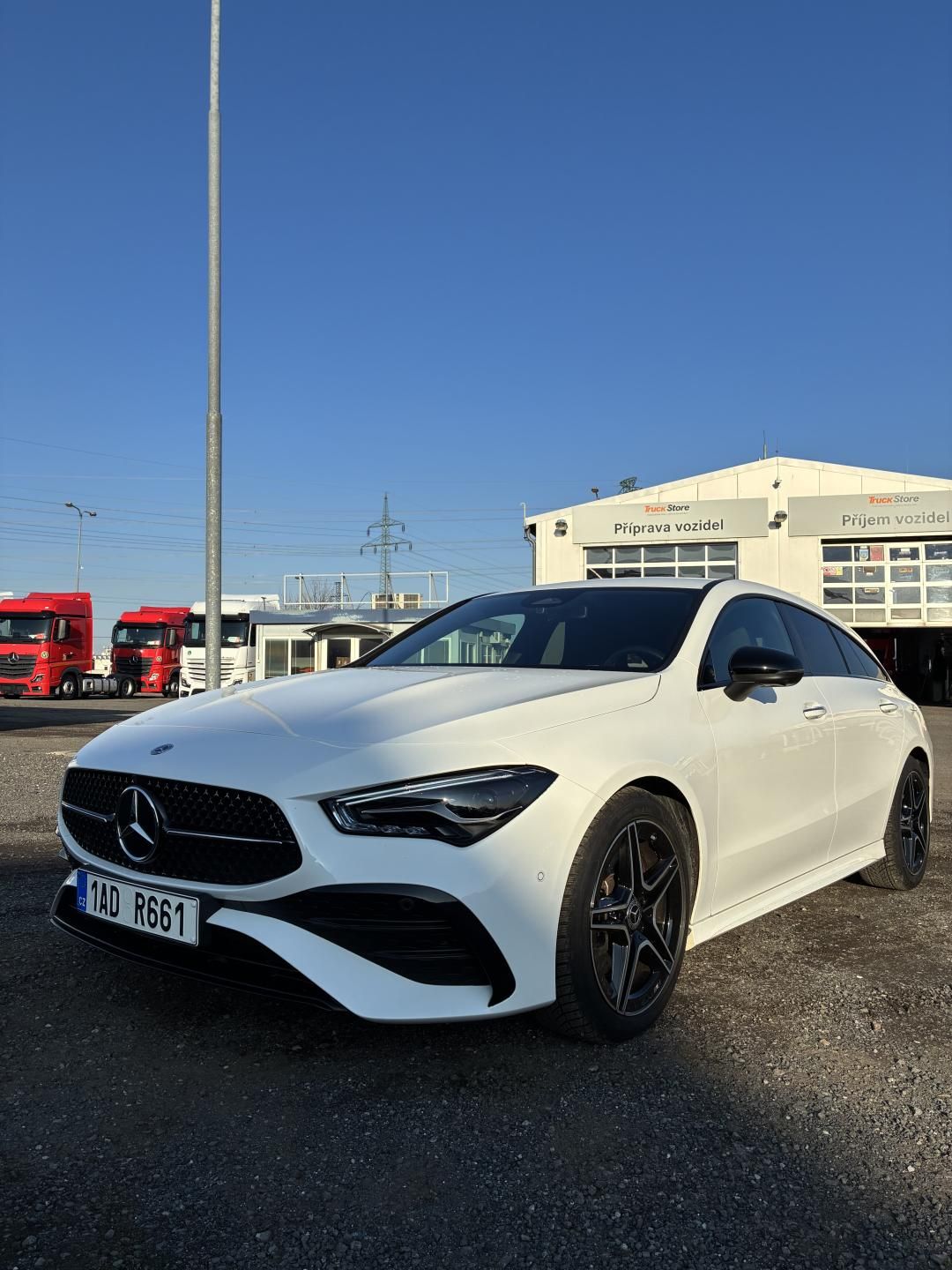 Mercedes-Benz CLA, 200d shooting brake - fotka 3
