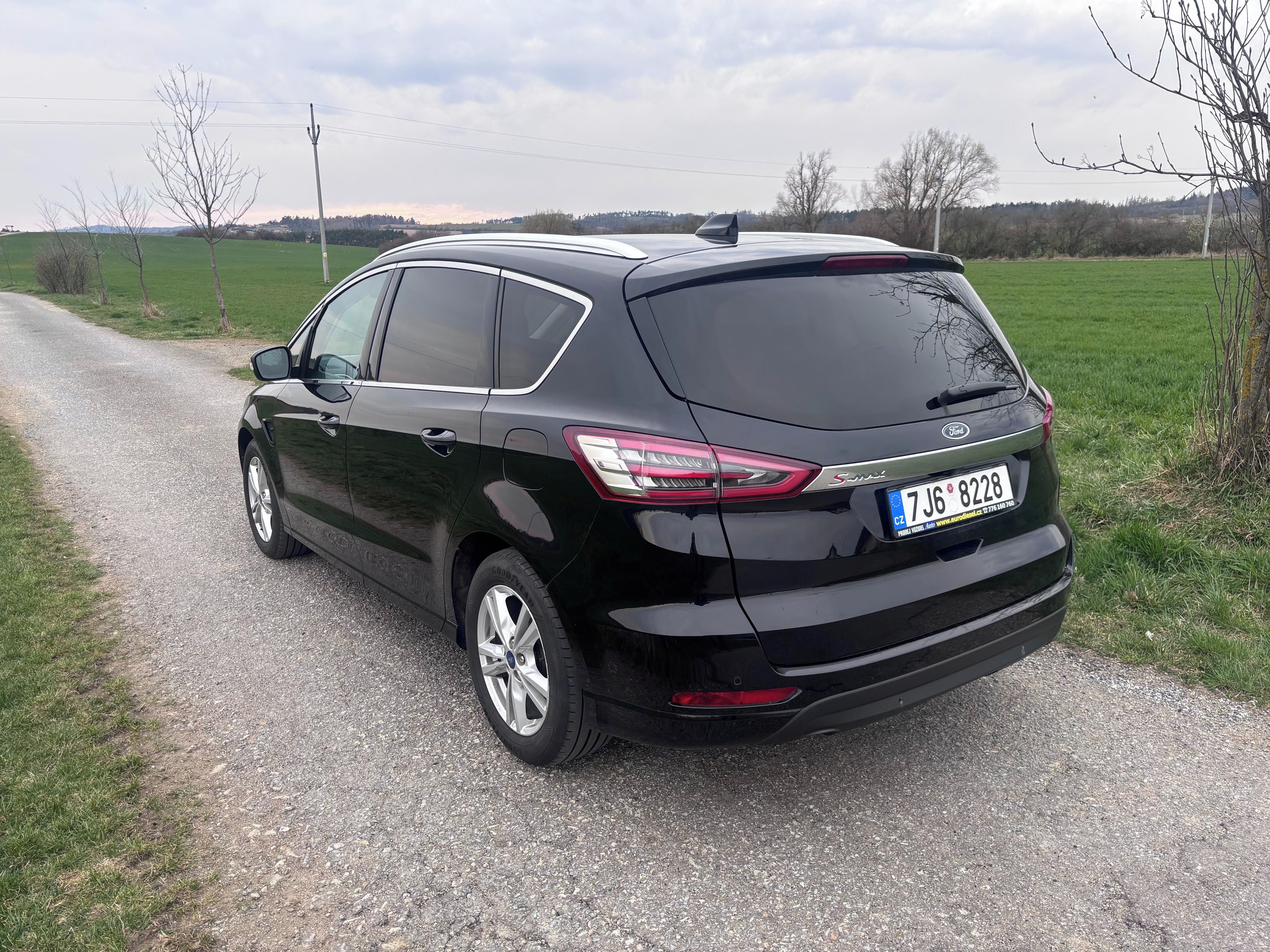 Ford S-MAX, Led, tažné, DPH, servis,
