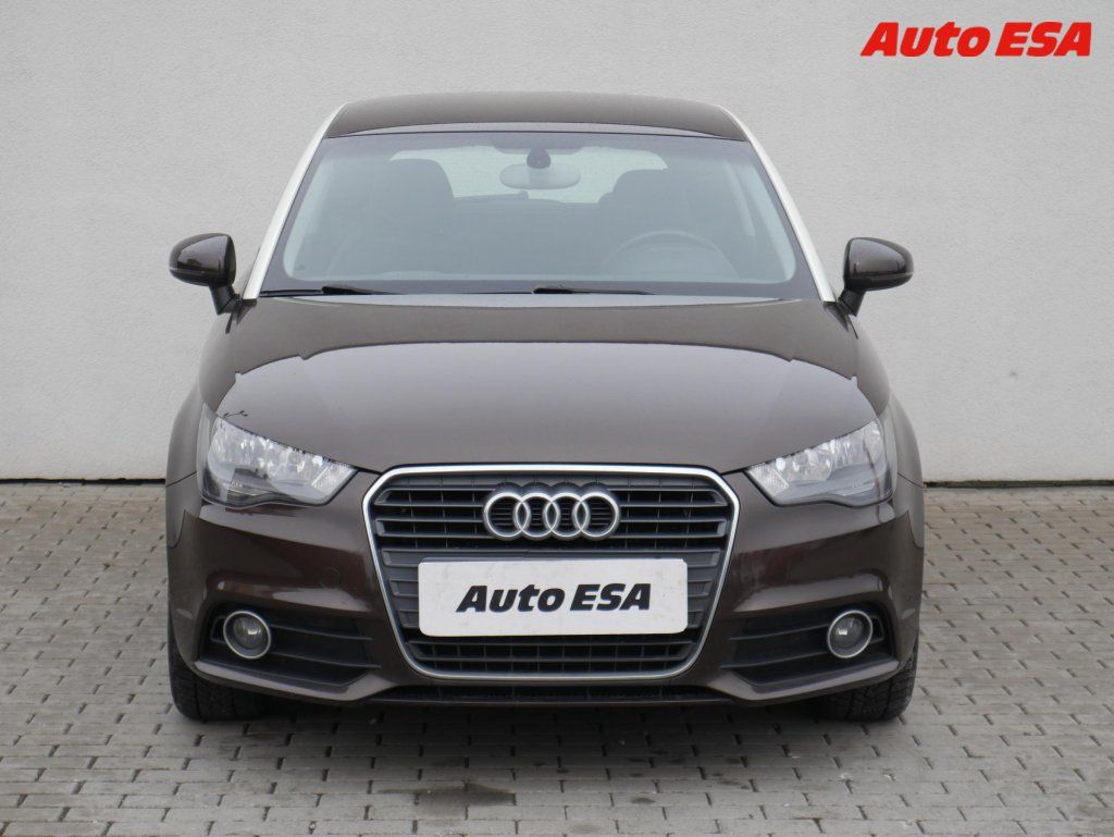 Audi A1, 1.4 TFSi,AC,park.asist - fotka 2