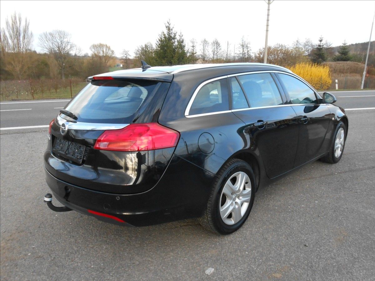 Opel Insignia, 1,6 85 kW KLIMA Serviska - fotka 4