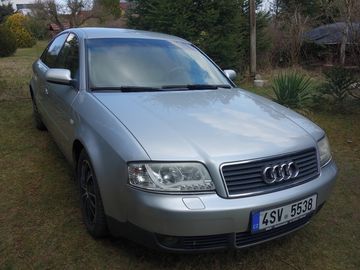 2.4 Benzín
