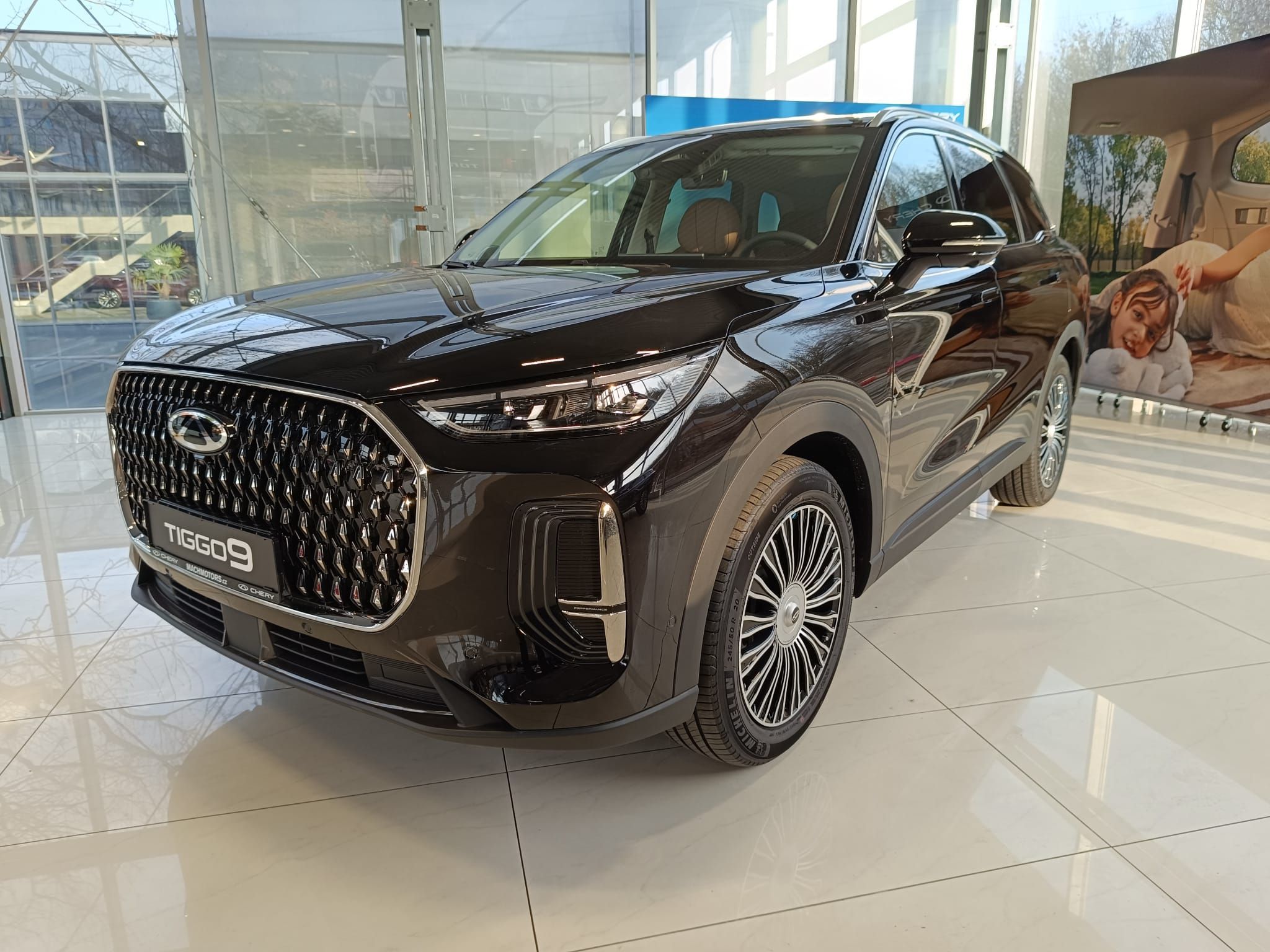 Chery Tiggo 9 PHEV, UNIQUE 1.5 TGDI PHEV - fotka 3