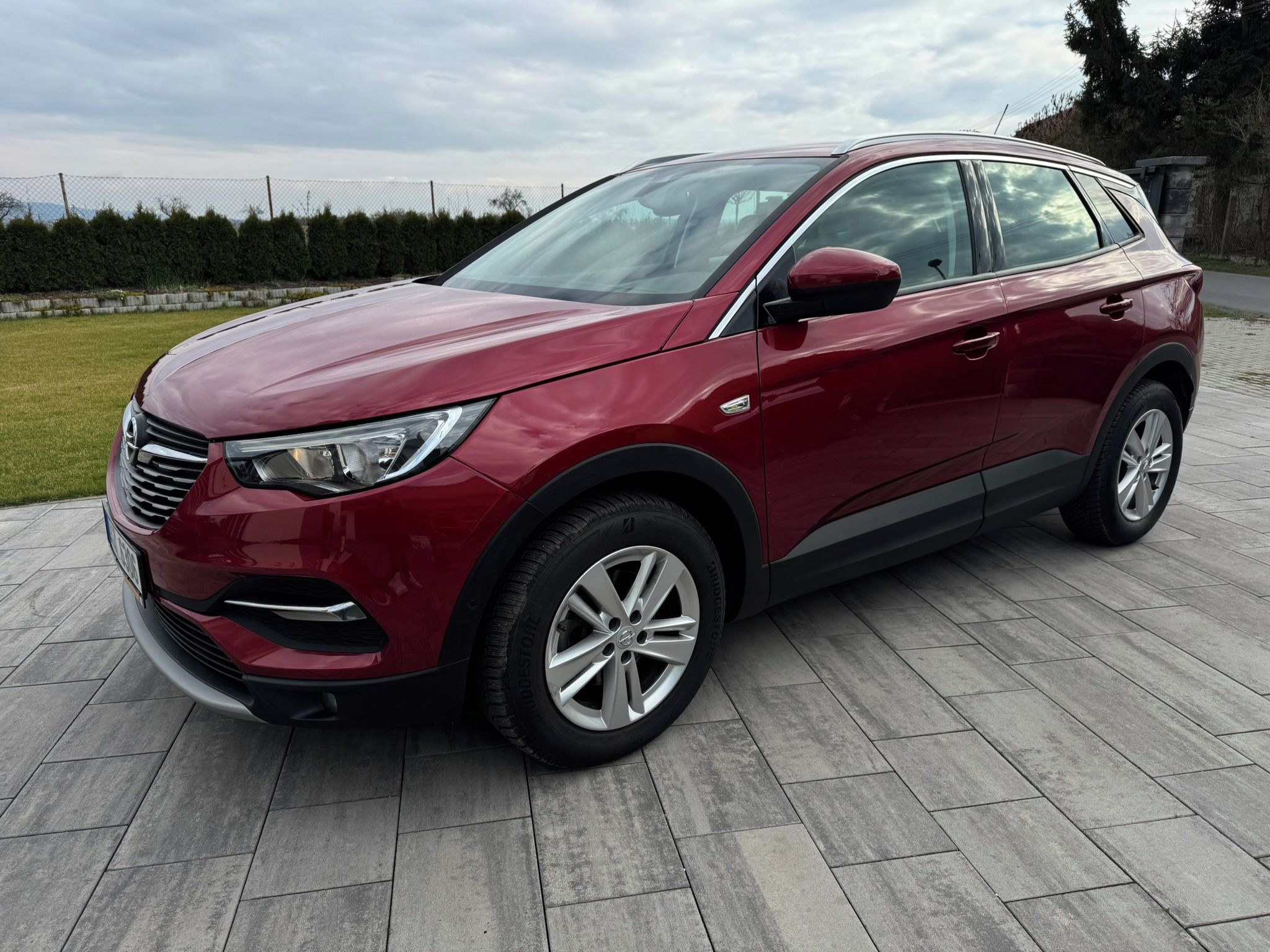 Opel Grandland X, Opel Grandland 1.2 96 kw - fotka 2