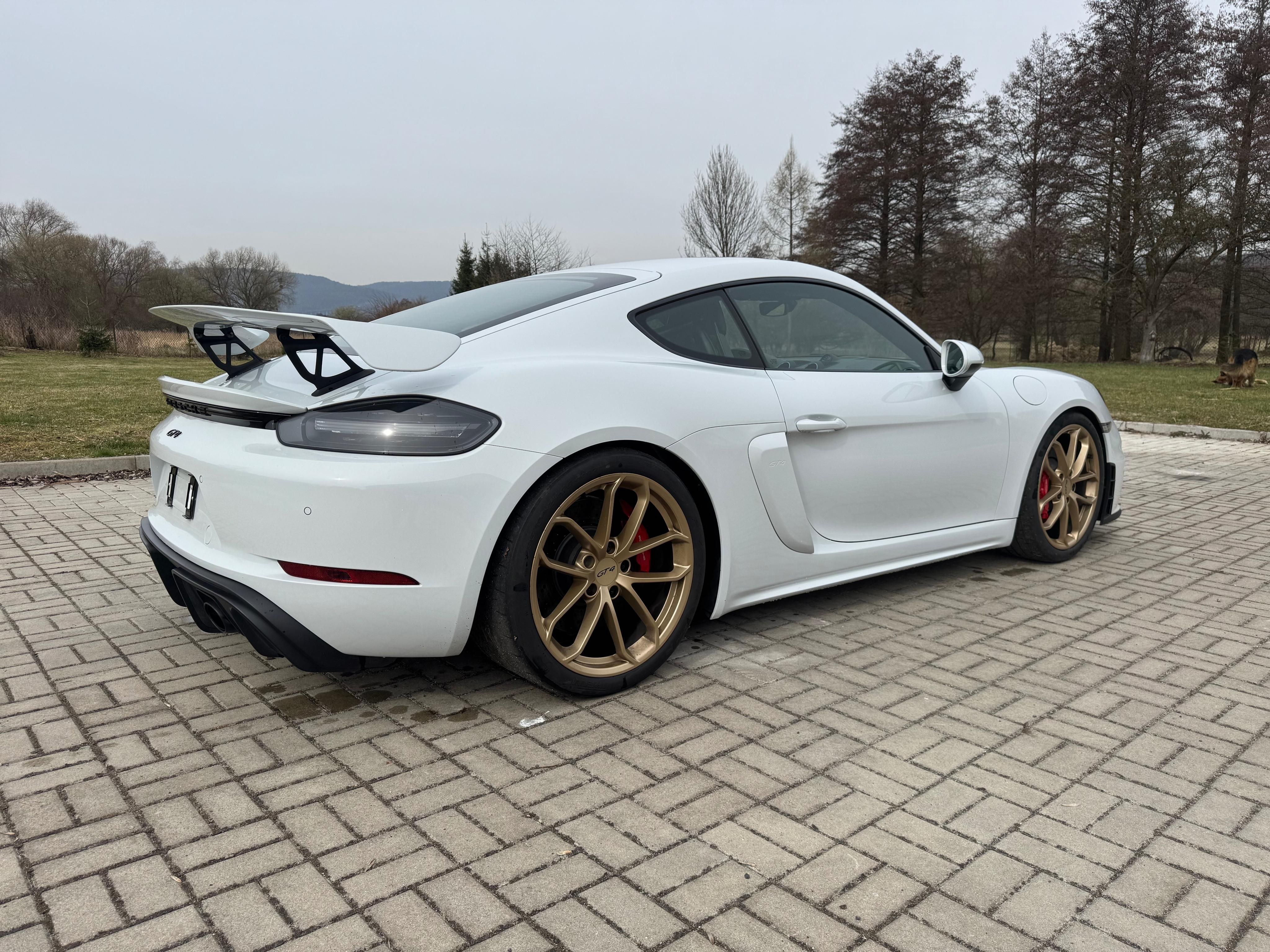 Porsche Cayman, GT4 PDK CHRONO - fotka 5
