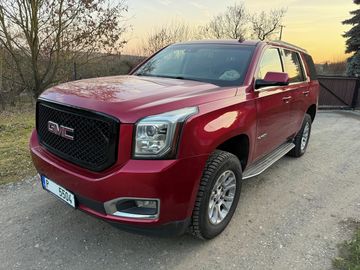 SLT 5.3i V8 4x4,7 Míst 2015,