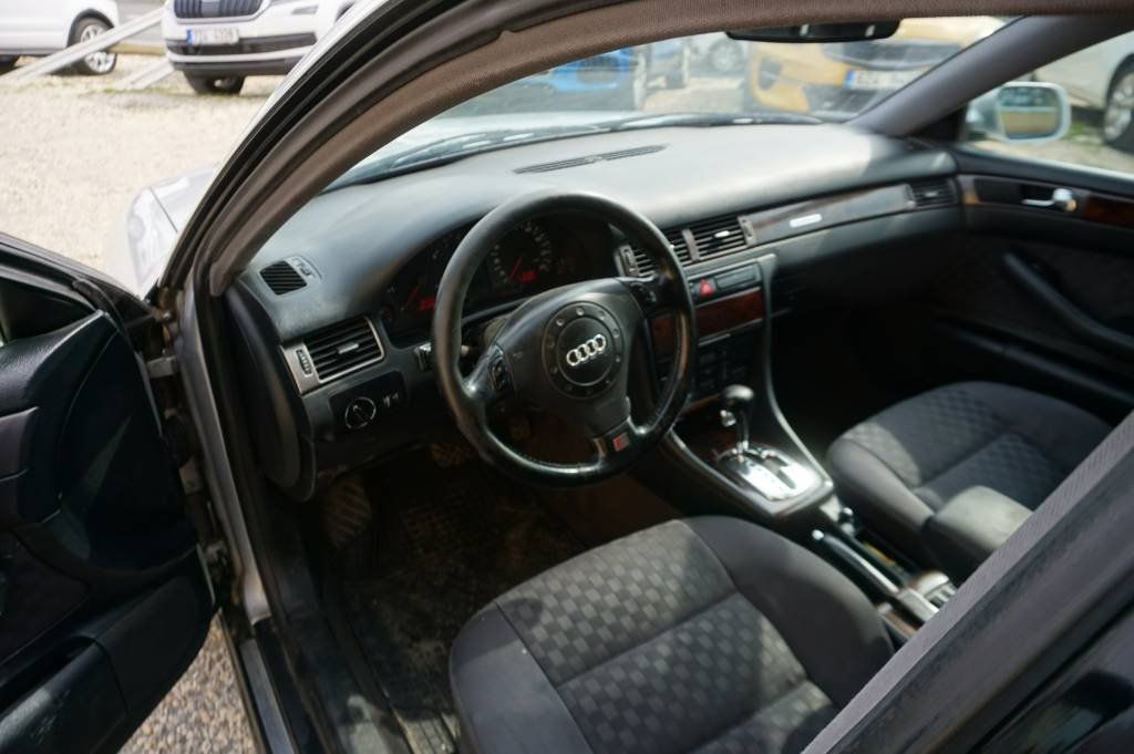 Audi A6 Avant - fotka 3