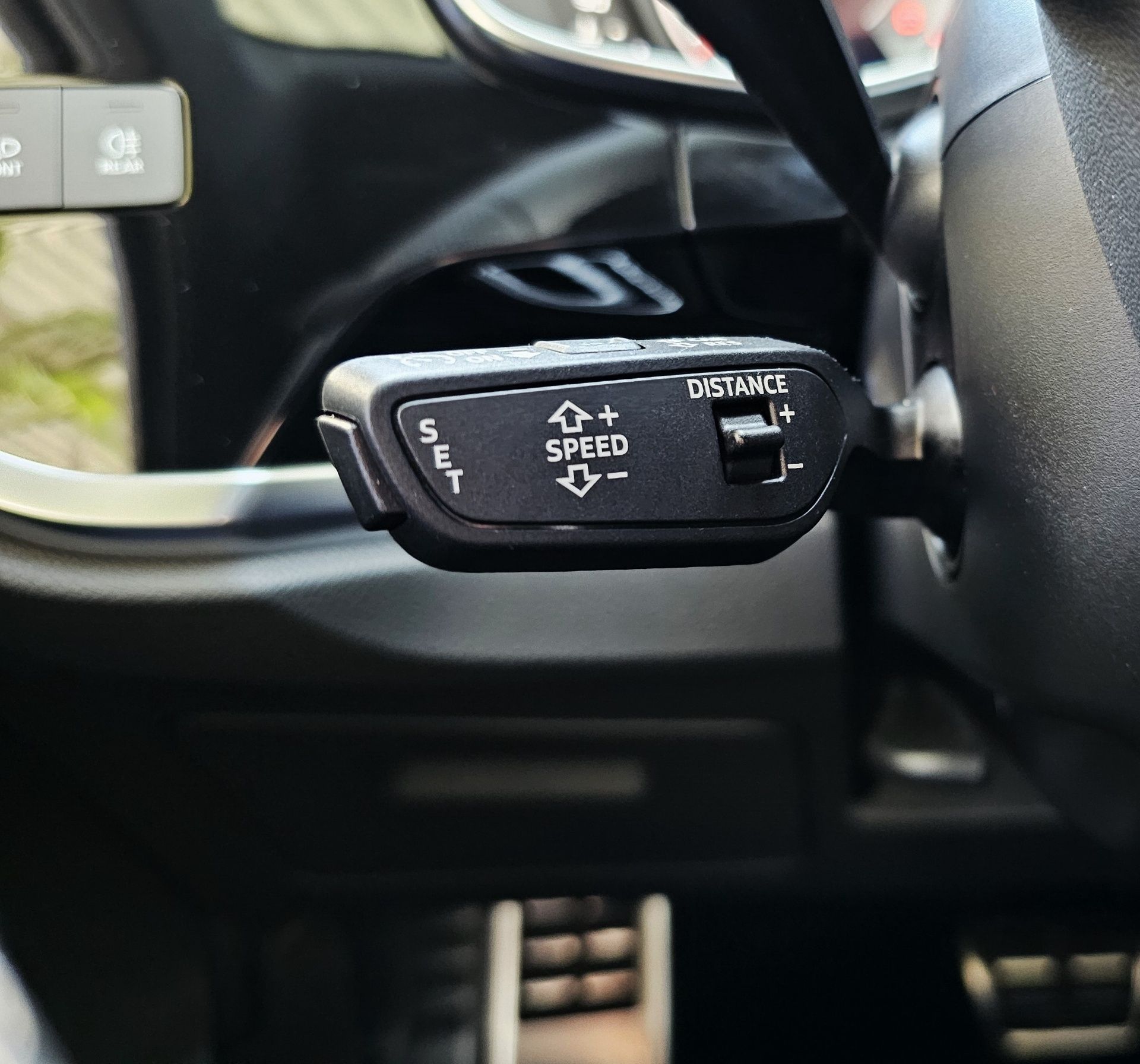 Audi Q3, S-LINE 40 TDI 142 kW Quattro - fotka 6