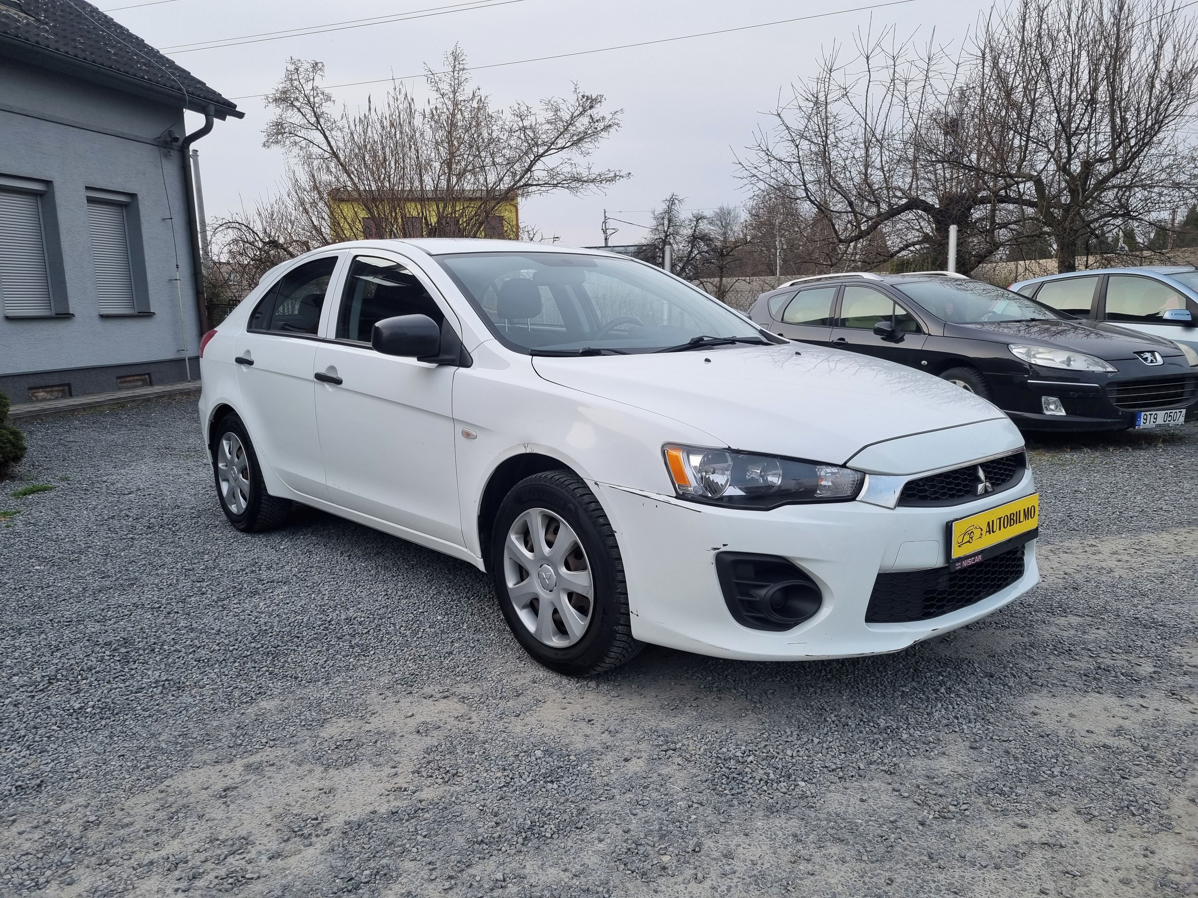 Mitsubishi Lancer, 1.6 86KW Klima - fotka 2