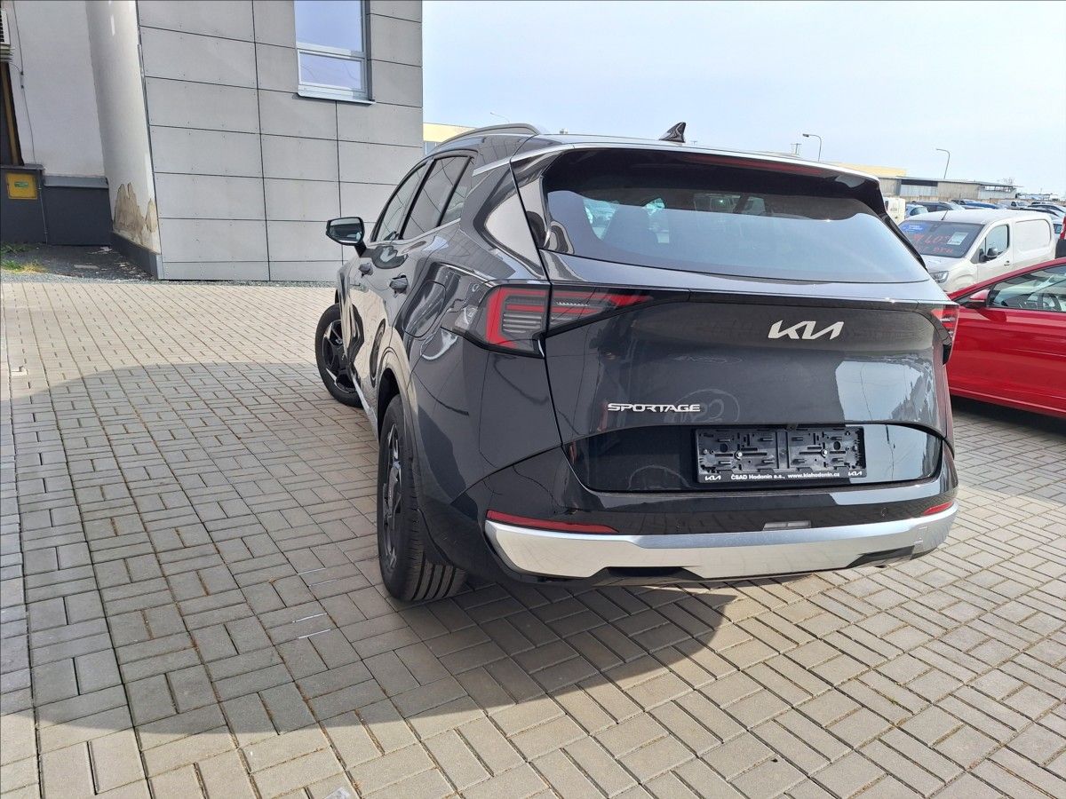 Kia Sportage, 1,6 TGDi 7DCT aut.  TOP - fotka 2