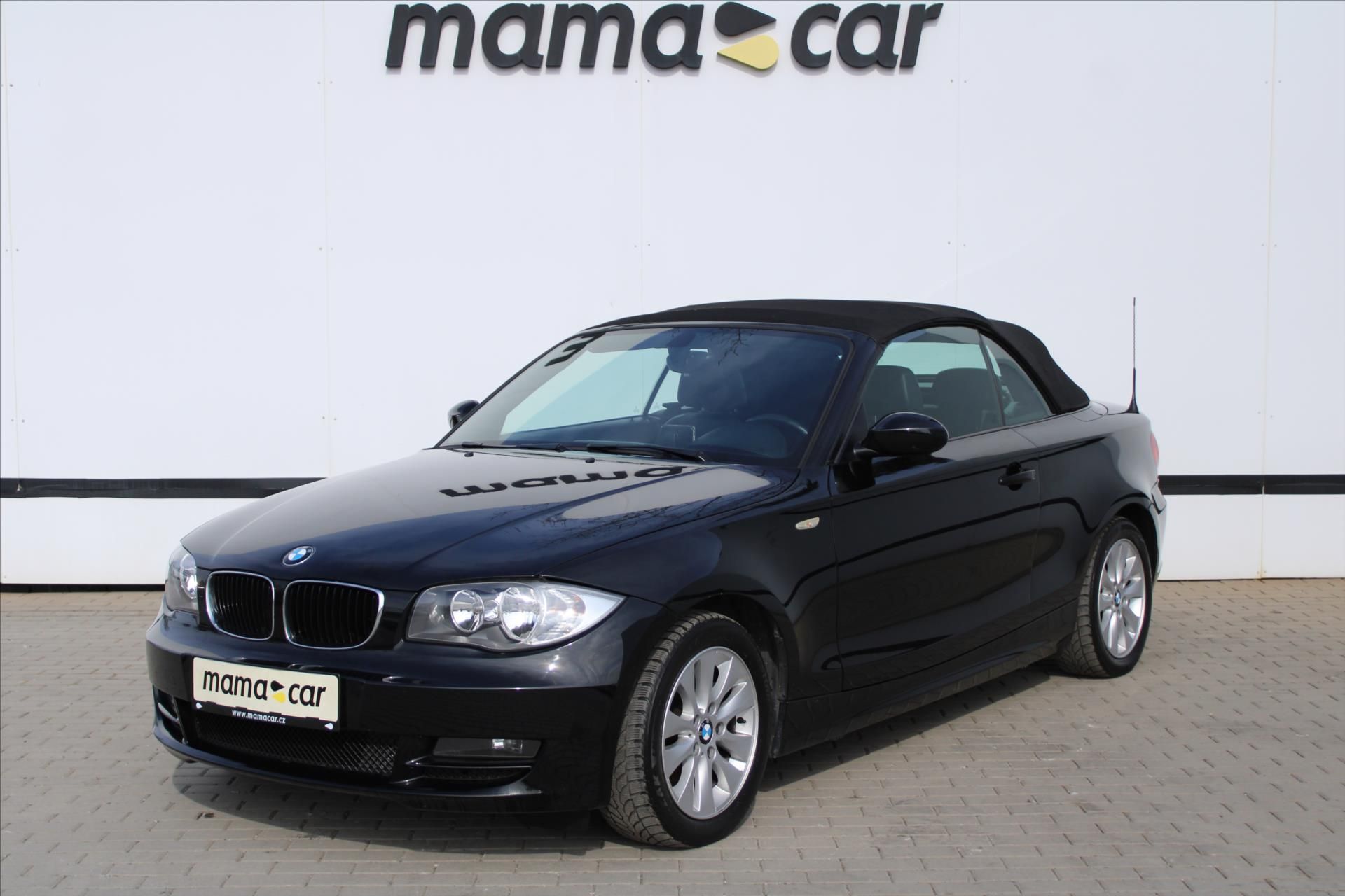 BMW Řada 1, 118i 105kW KŮŽE KABRIO - fotka 3