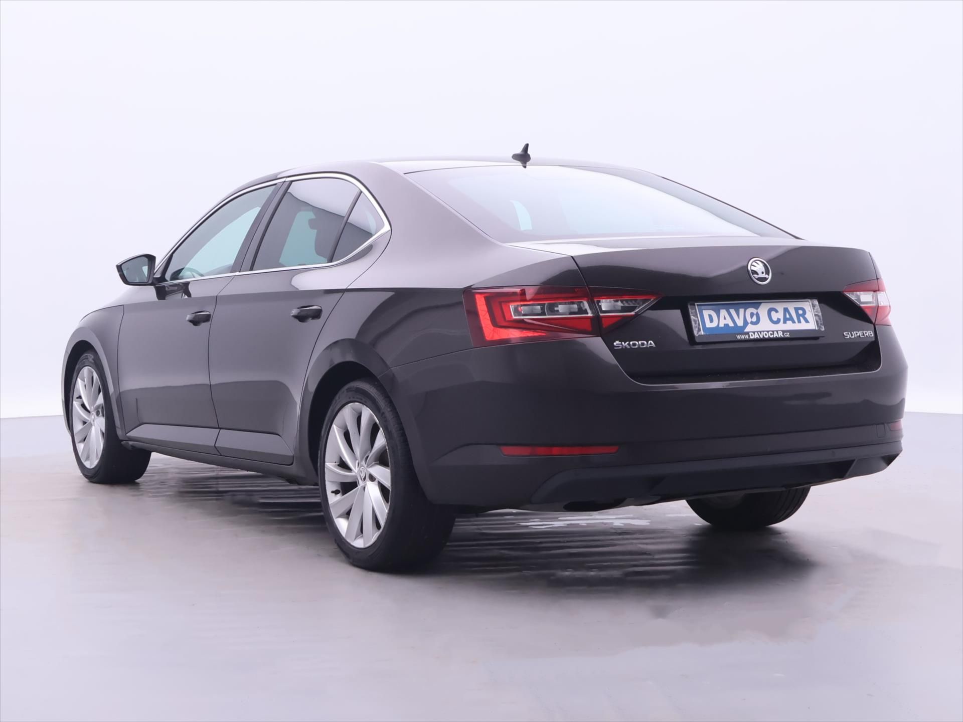 Škoda Superb, 2,0 TDI 110kW Style CZ - fotka 5