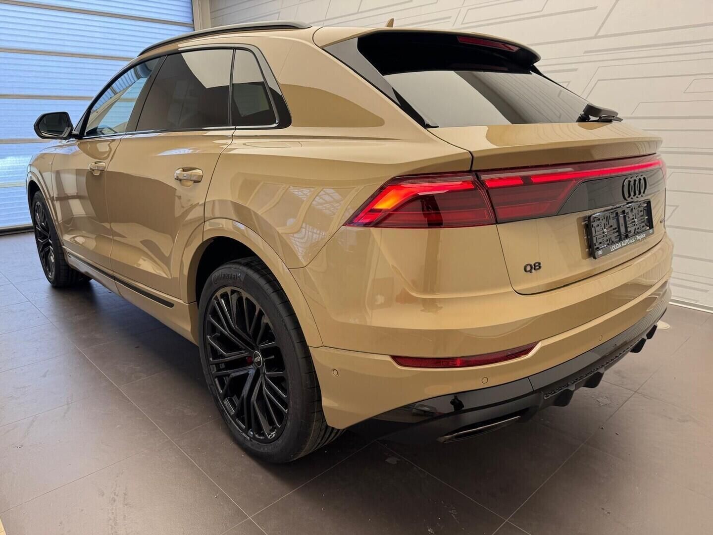 Audi Q8, SUV 50 TDI quattro 210 kW - fotka 3