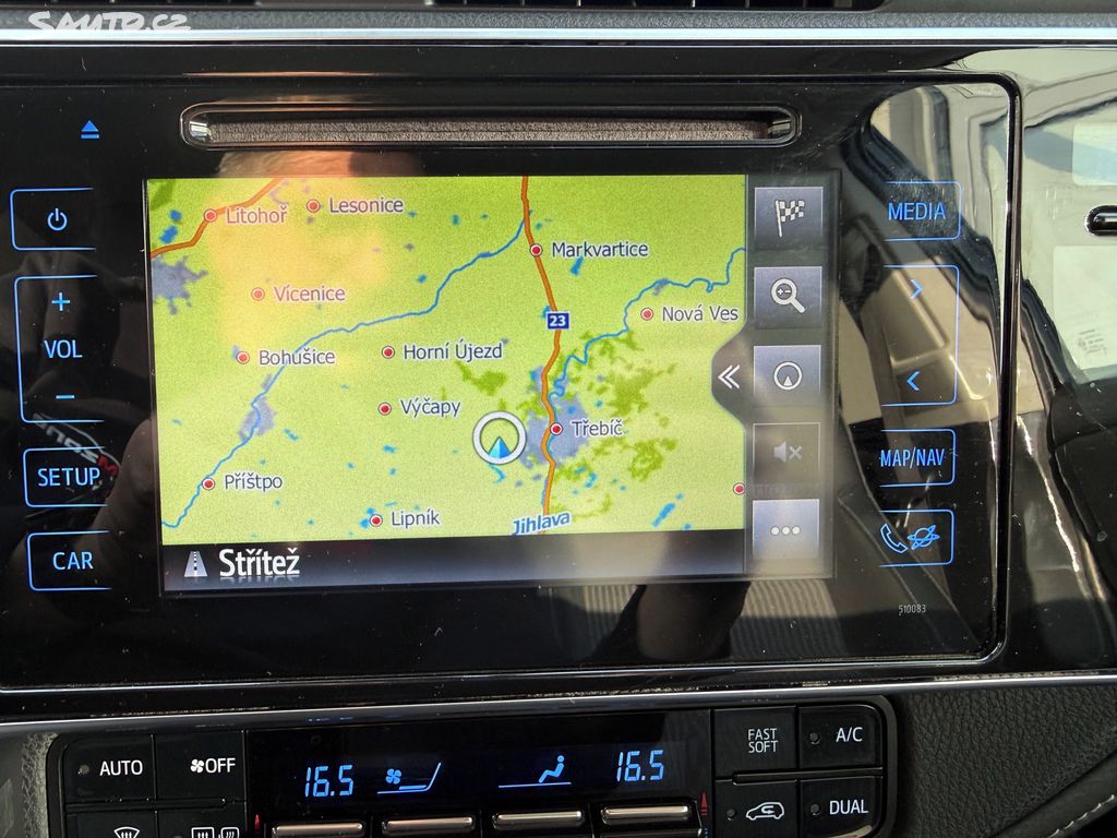 Toyota Auris, fotka 19
