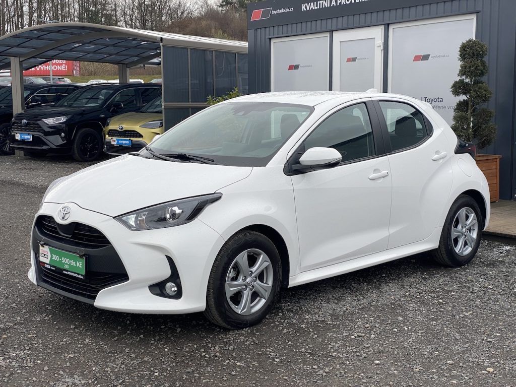 Toyota Yaris, 1.5i, ČR-1m, ComTech, záruka - fotka 4