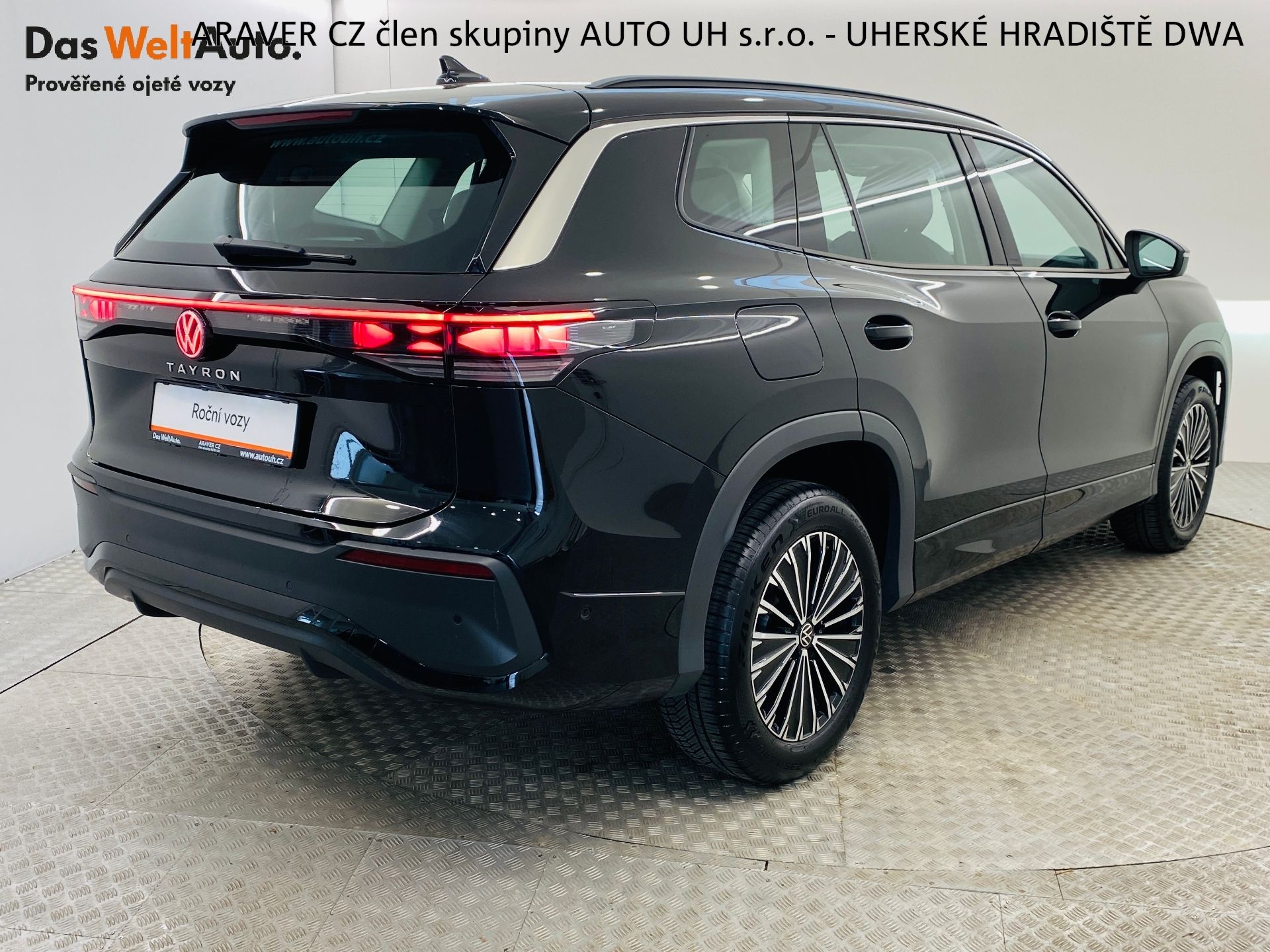 Volkswagen Tayron, 2,0 TDI 142kW DSG 4x4 - fotka 2