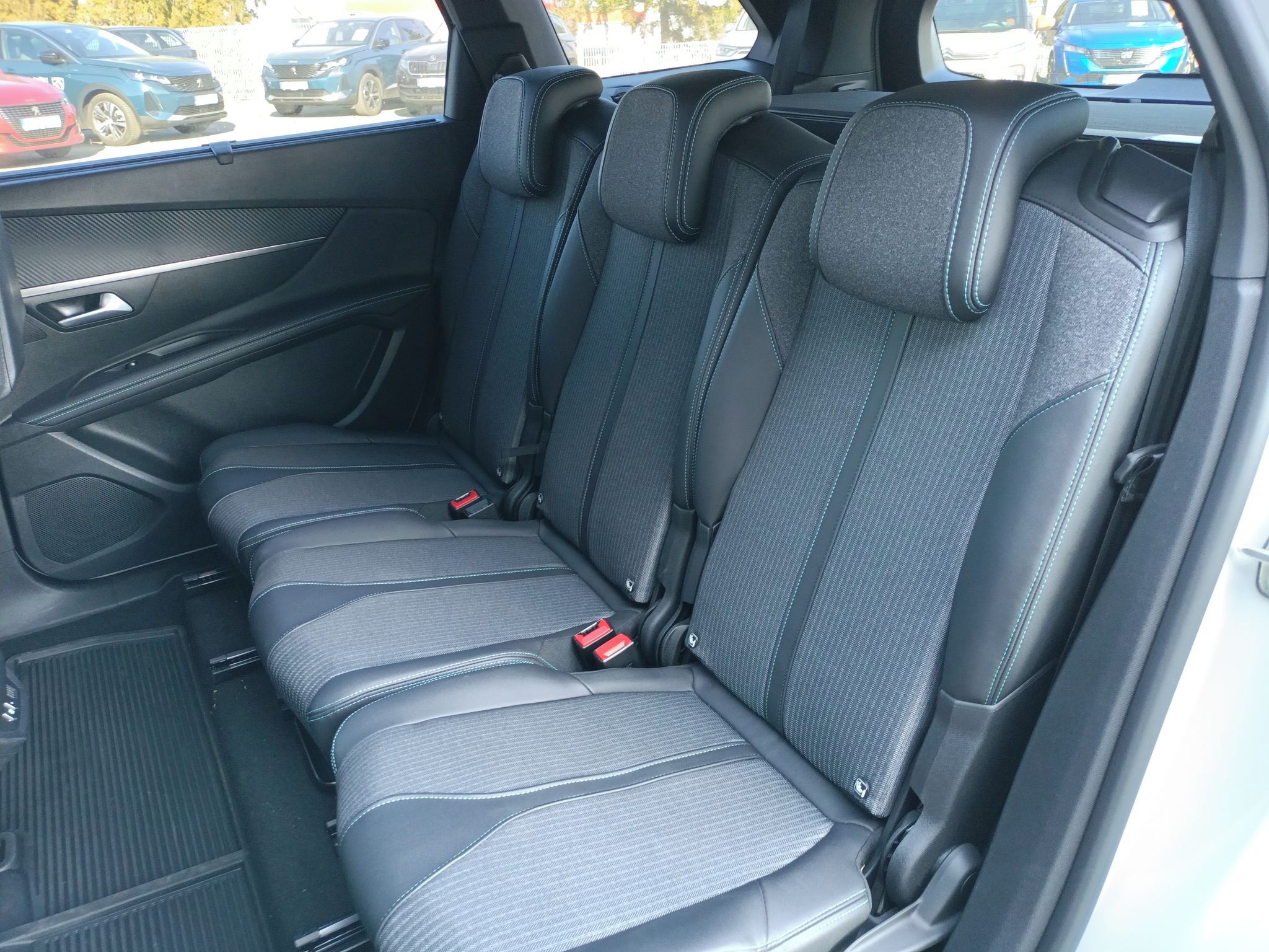 Peugeot 5008, Allure 1.2 PT 130k MAN6 - fotka 5
