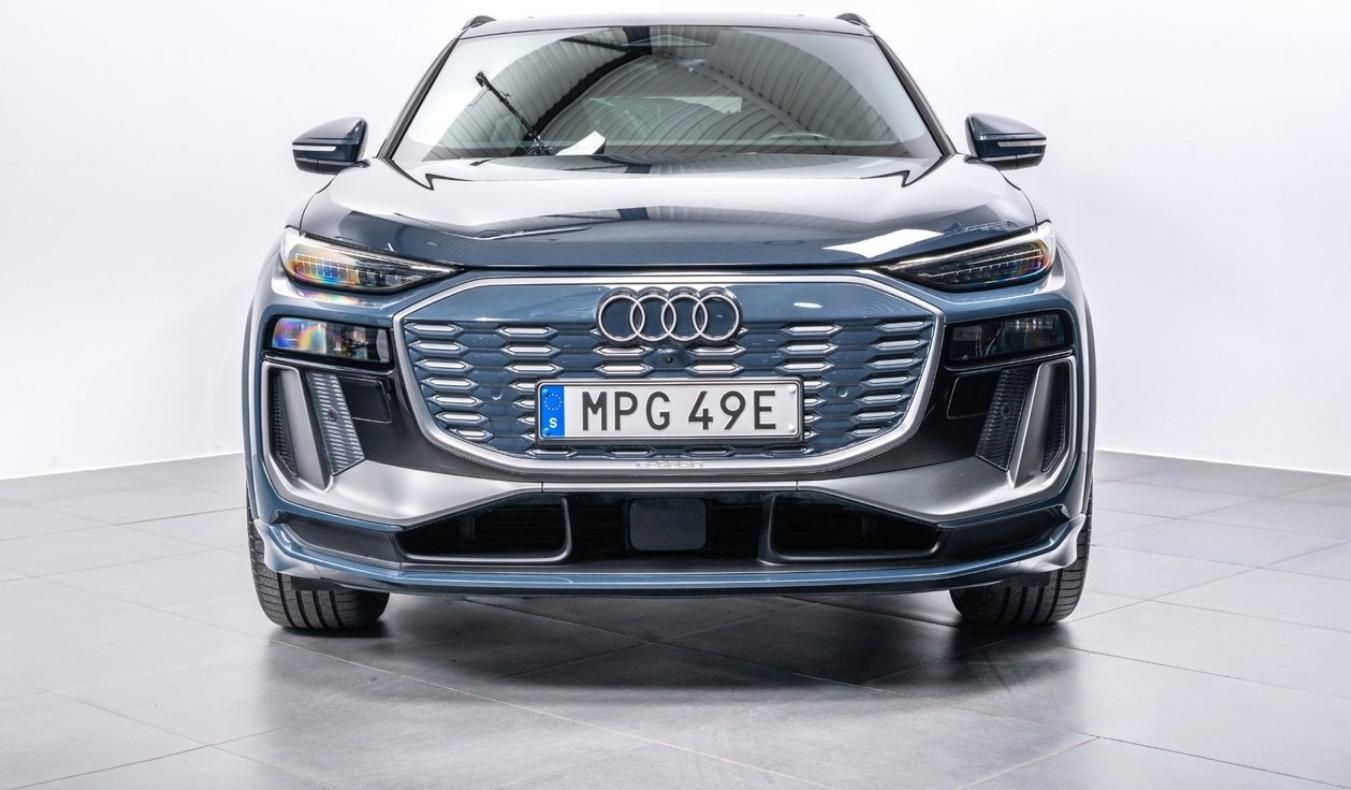 Audi Q6 e-tron, Quattro S-line 100kWh Pano - fotka 3