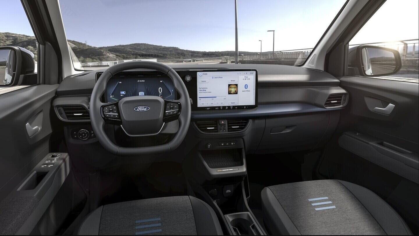 Ford Tourneo Courier, Tourneo  Titanium 1,0 EcoBoost - fotka 3