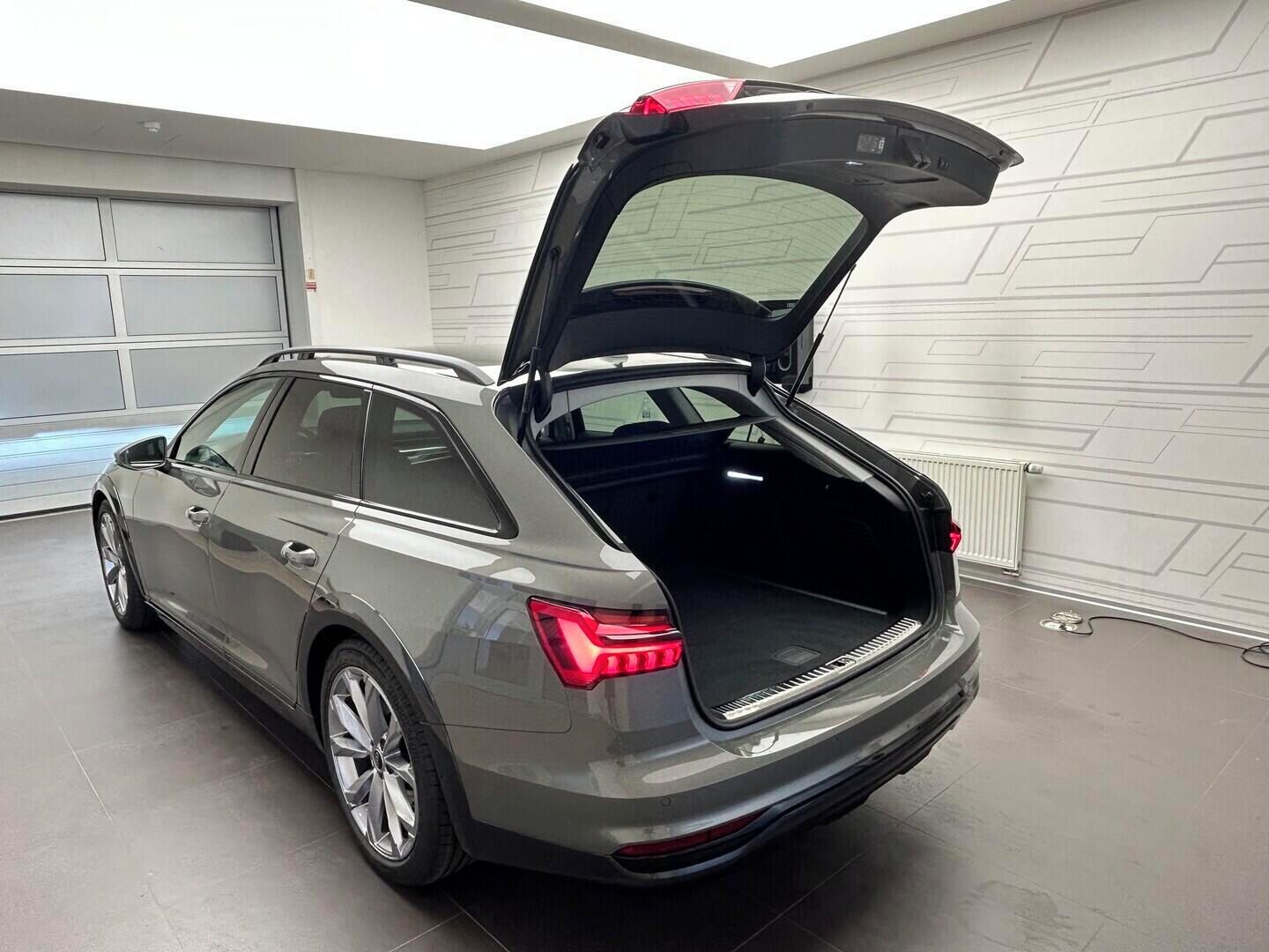 Audi A6 allroad, 50 TDI  210 kW - fotka 6