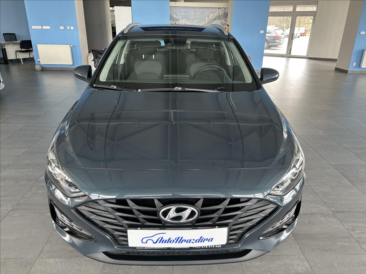 Hyundai i30, 1,0   TGDI,ČR,1.MAJITEL,SERVIS - fotka 2