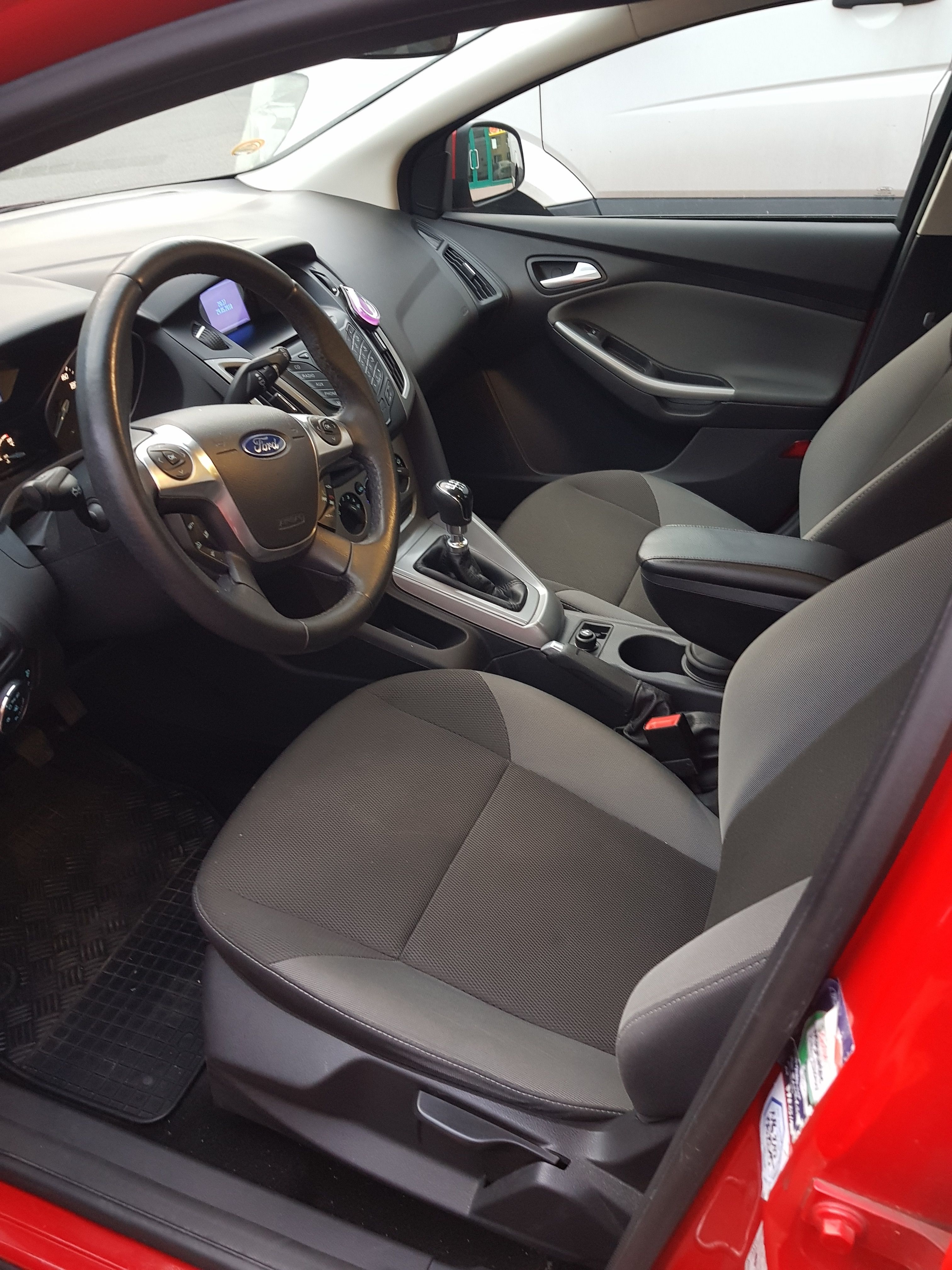 Ford Focus, 1.6 TDCi - fotka 4
