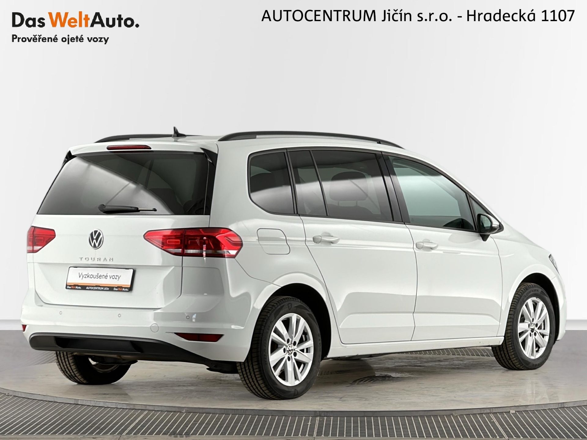 Volkswagen Touran, Comfortline 2.0 TDI 90 kW - fotka 2