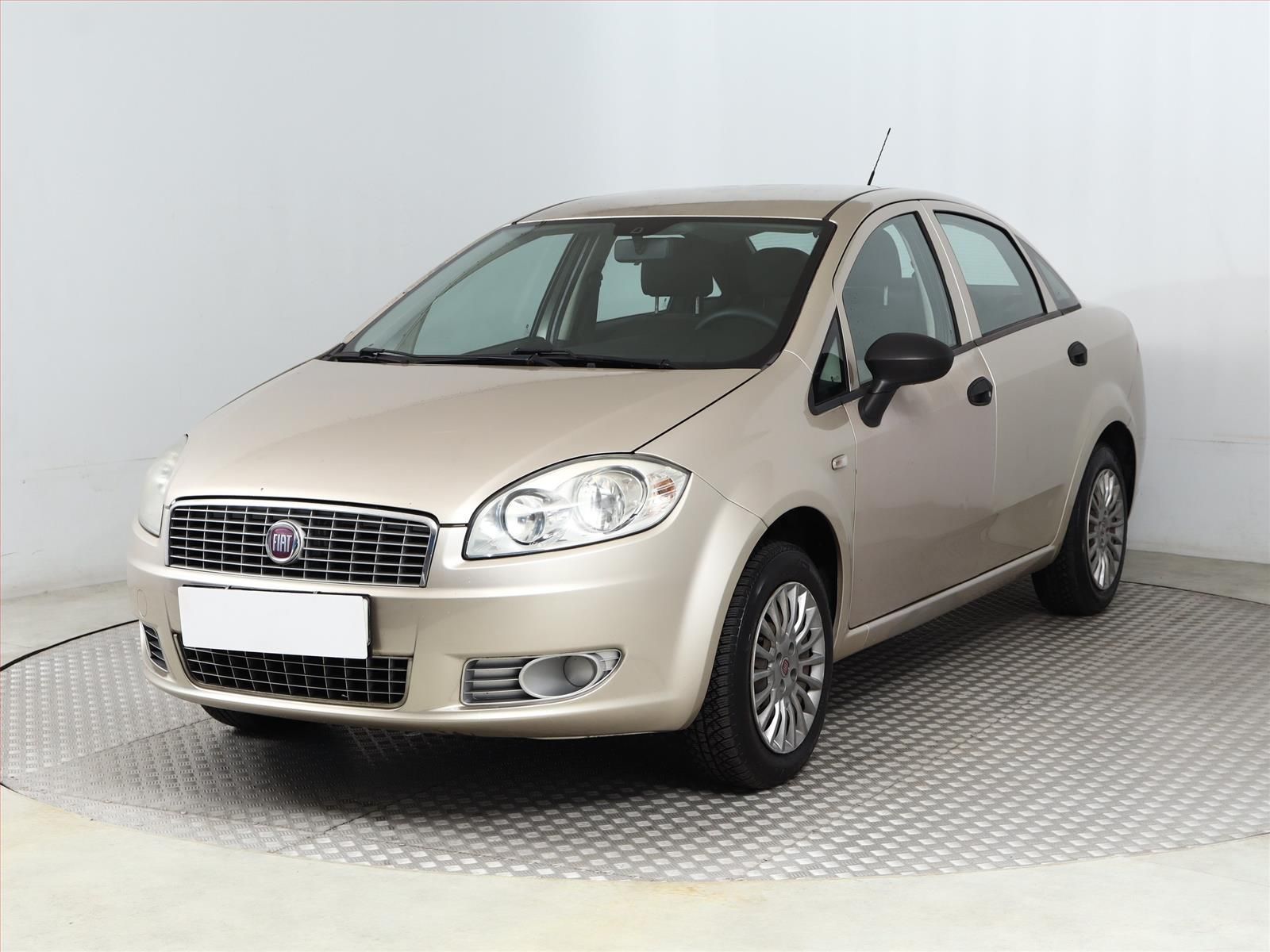 Fiat Linea, 1.4, ČR,1.maj, Serv.kniha - fotka 2