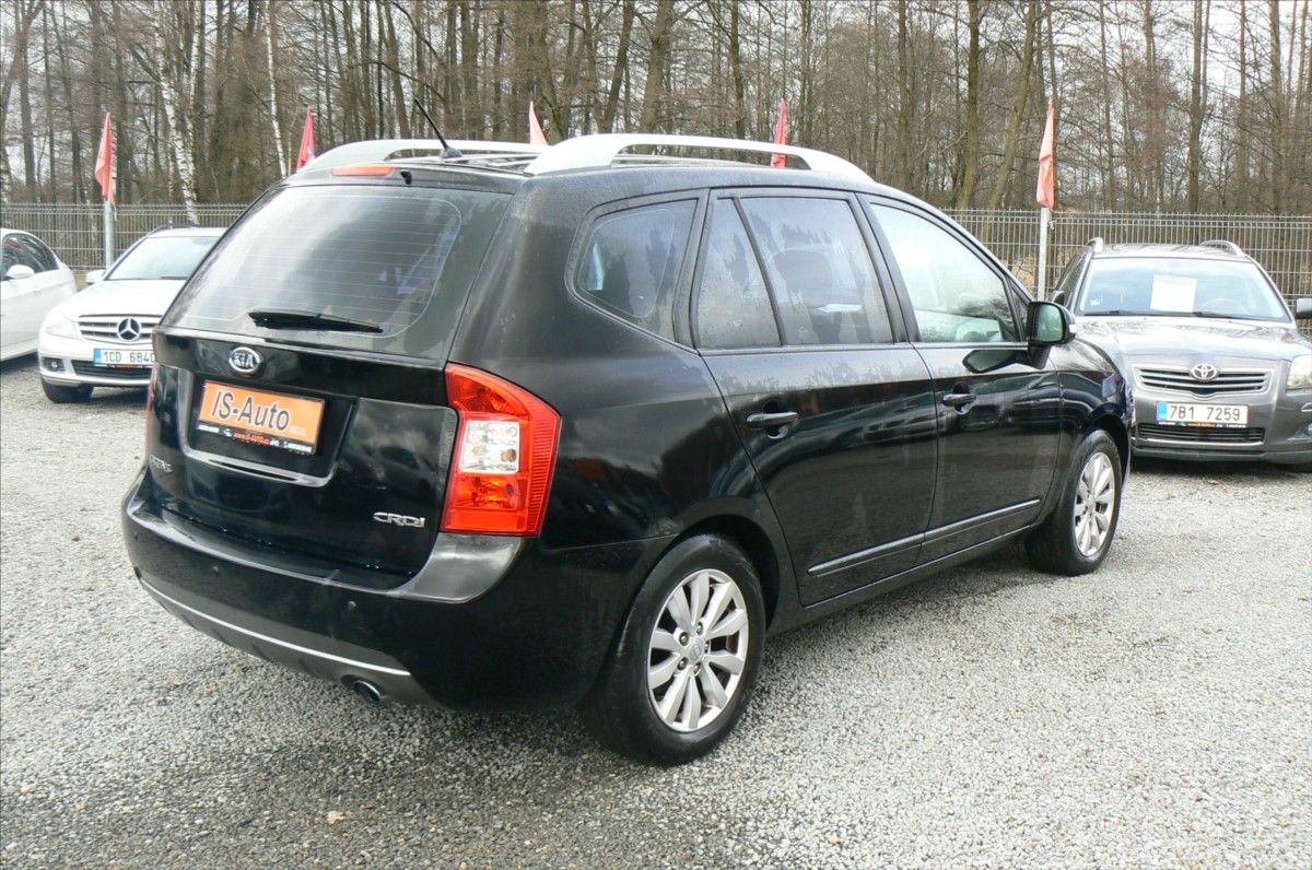 Kia Carens, 1,6 CRDi 16V  4x2 - fotka 4