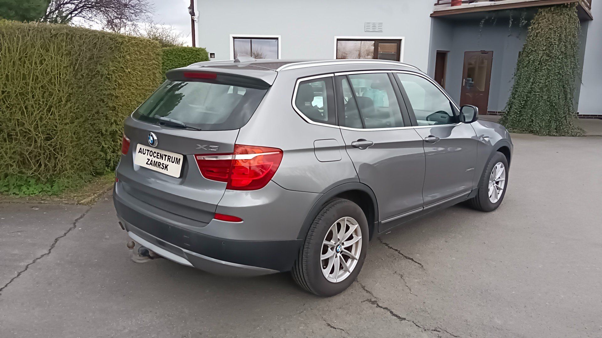 BMW X3, 2,0 D135 KW - fotka 5