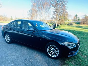 BMW řada 3 Sport Line