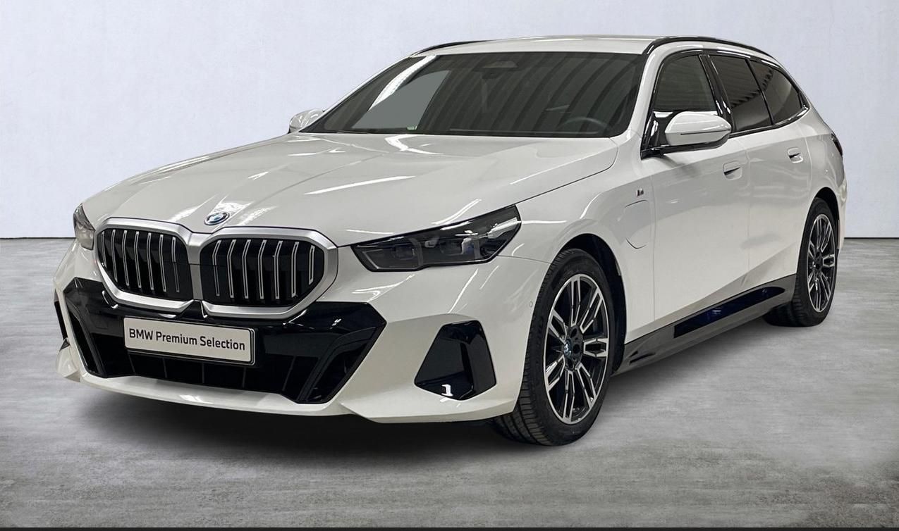 BMW Řada 5, 530e AWD Touring MSport Tažné