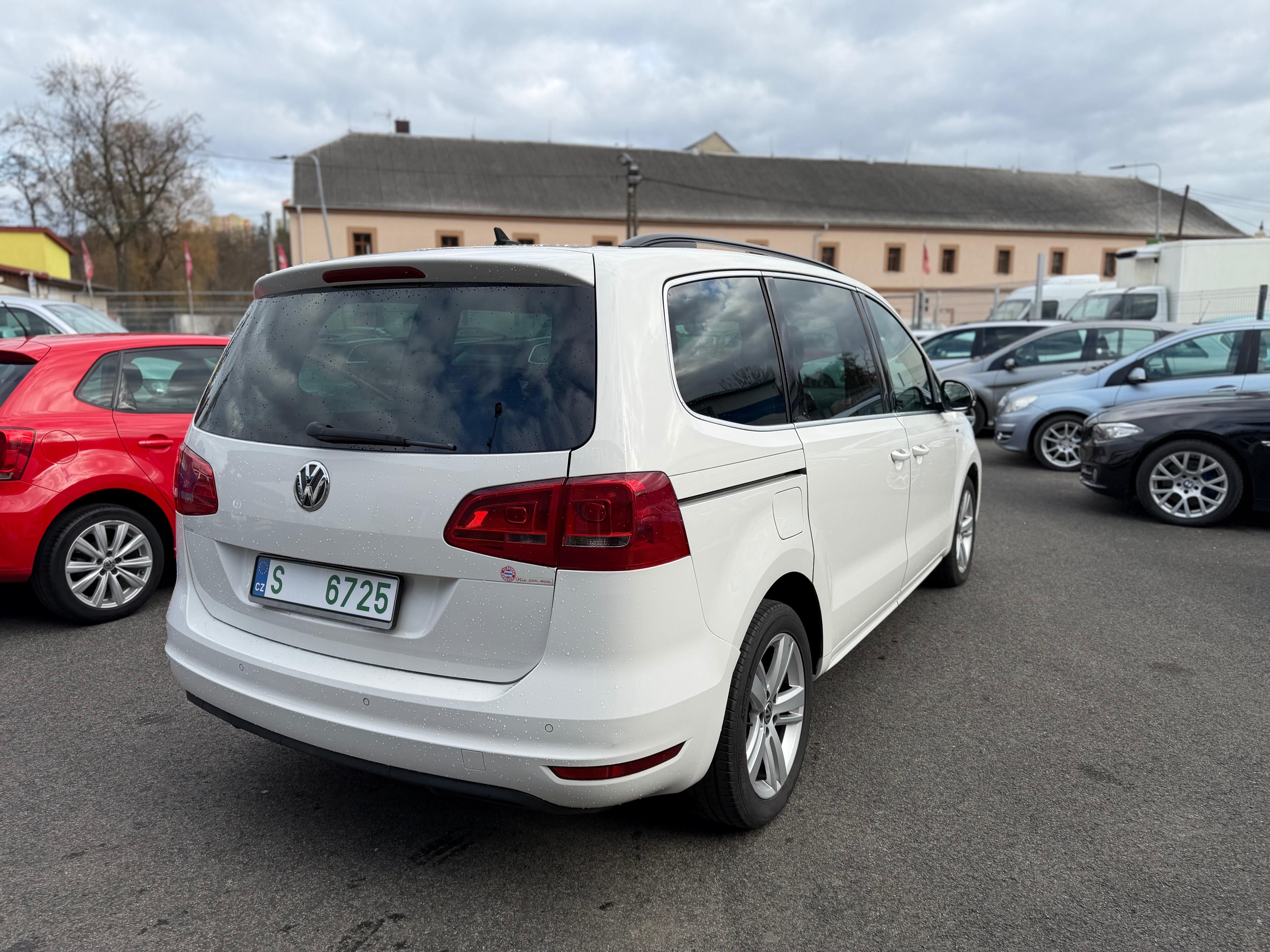 Volkswagen Sharan, 2.0 TDI, 130kw, el. dveře. Taž - fotka 3