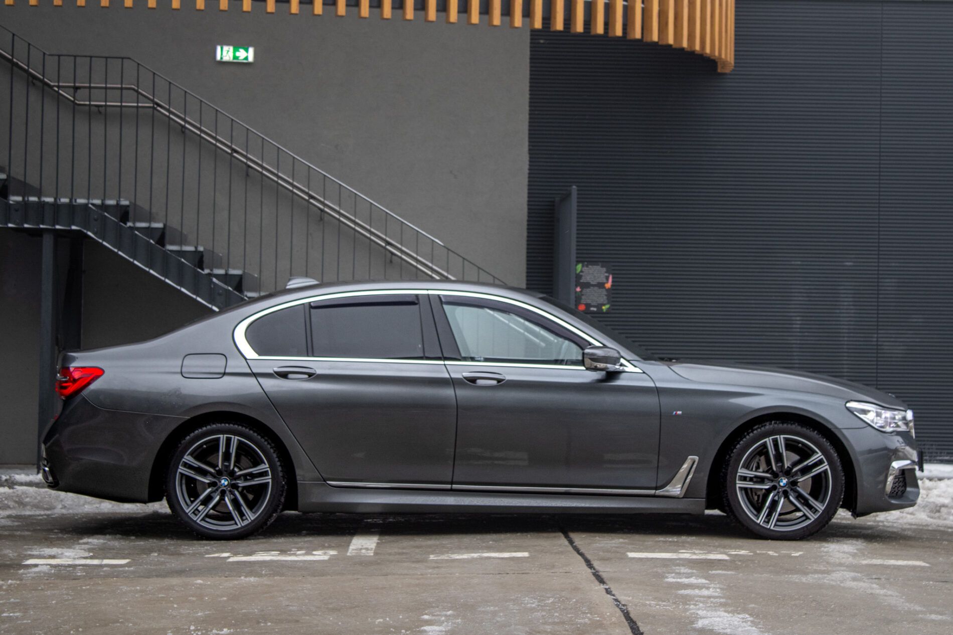 BMW, rad 7 - fotka 4