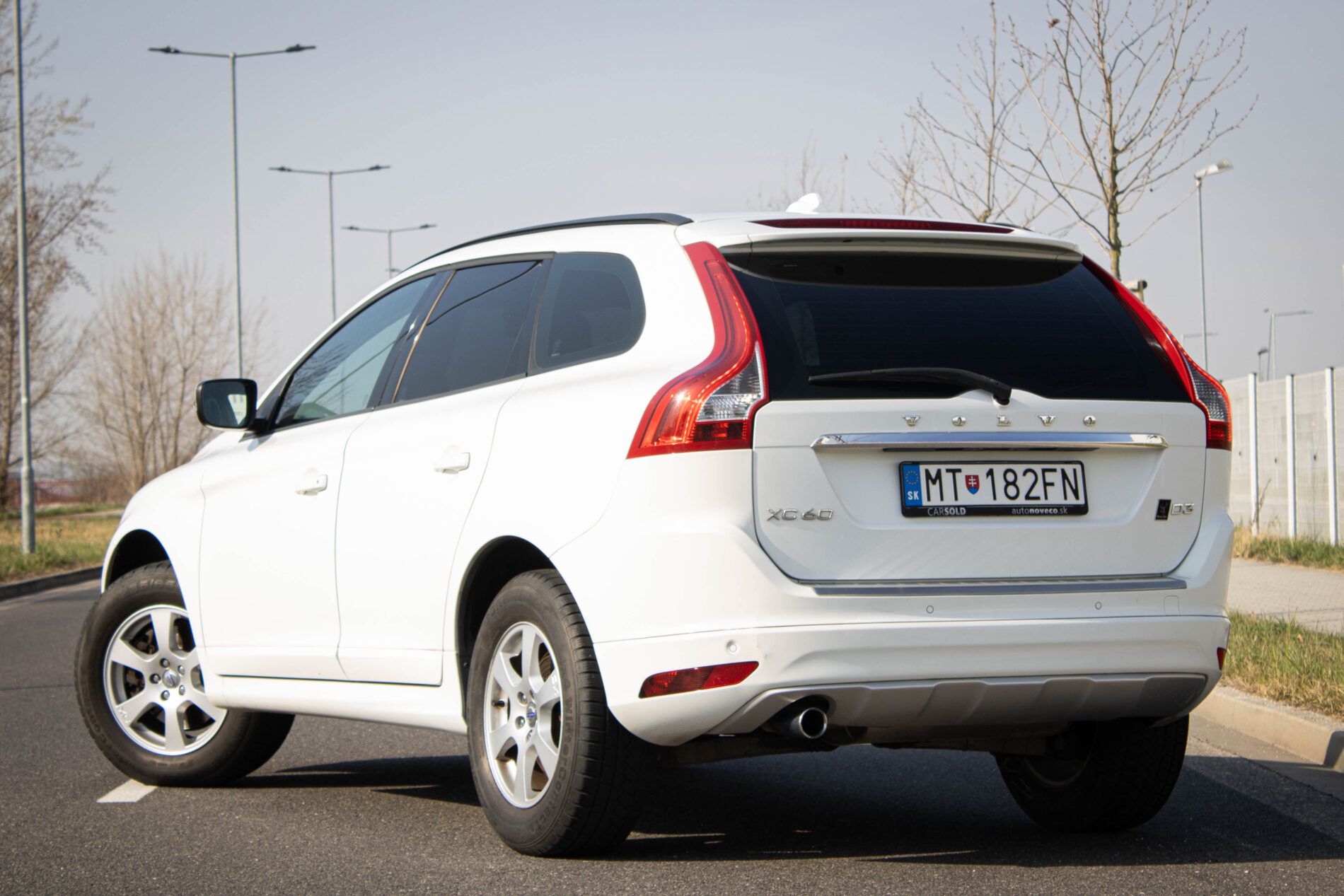 Volvo XC60 - fotka 4