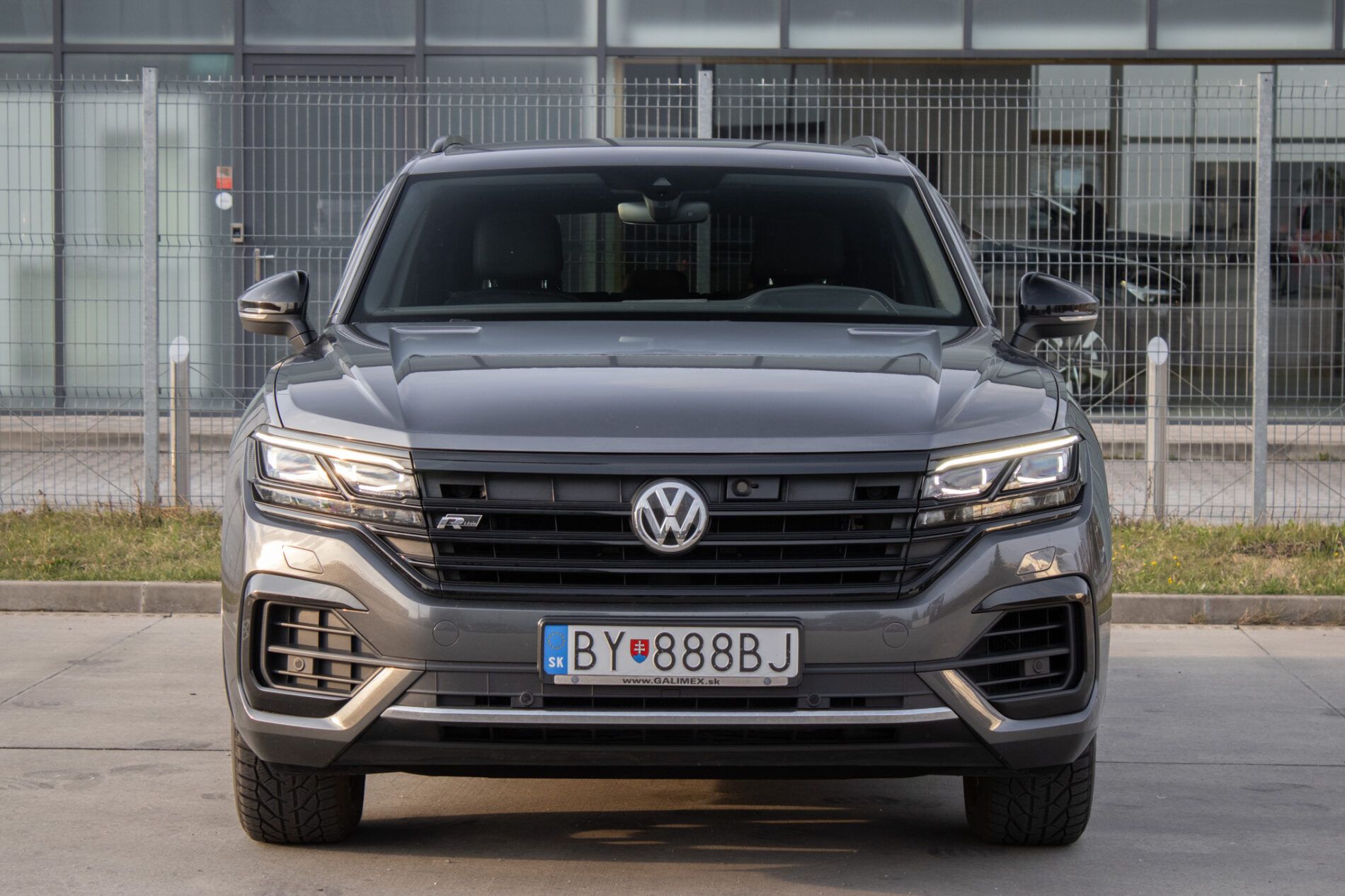 Volkswagen Touareg - fotka 2