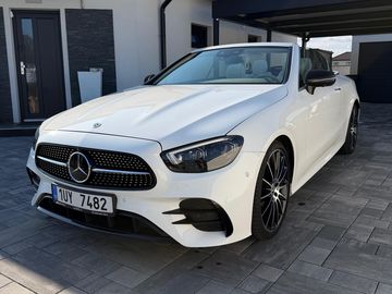 Mercedes-Benz E300 Cabriolet