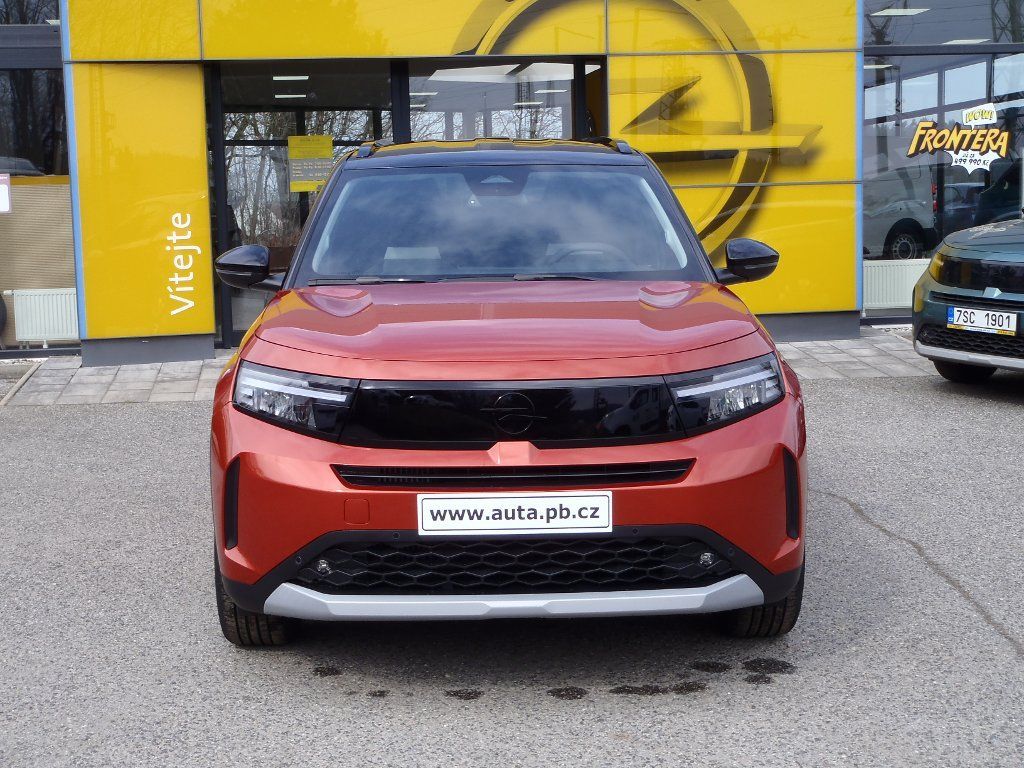 Opel Frontera, Hybrid GS 1.2 Turbo 107kW - fotka 2