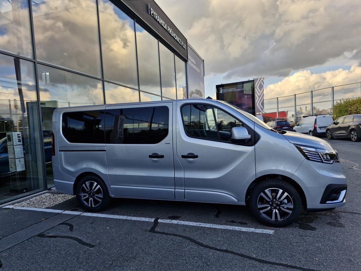 Renault Trafic, L1 SpaceClass Automat 7 míst - fotka 2